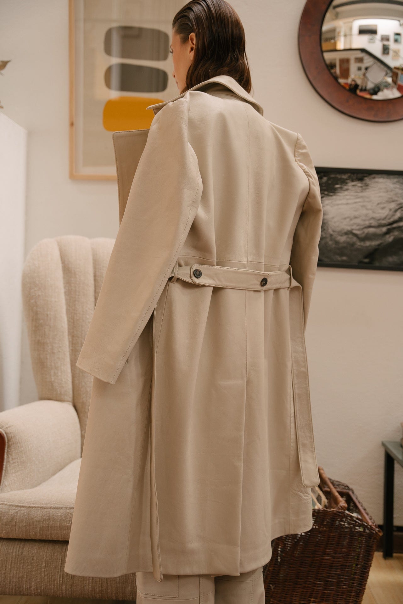 MILA DESTRUCTURED LONG TRENCH COAT - imagen 3