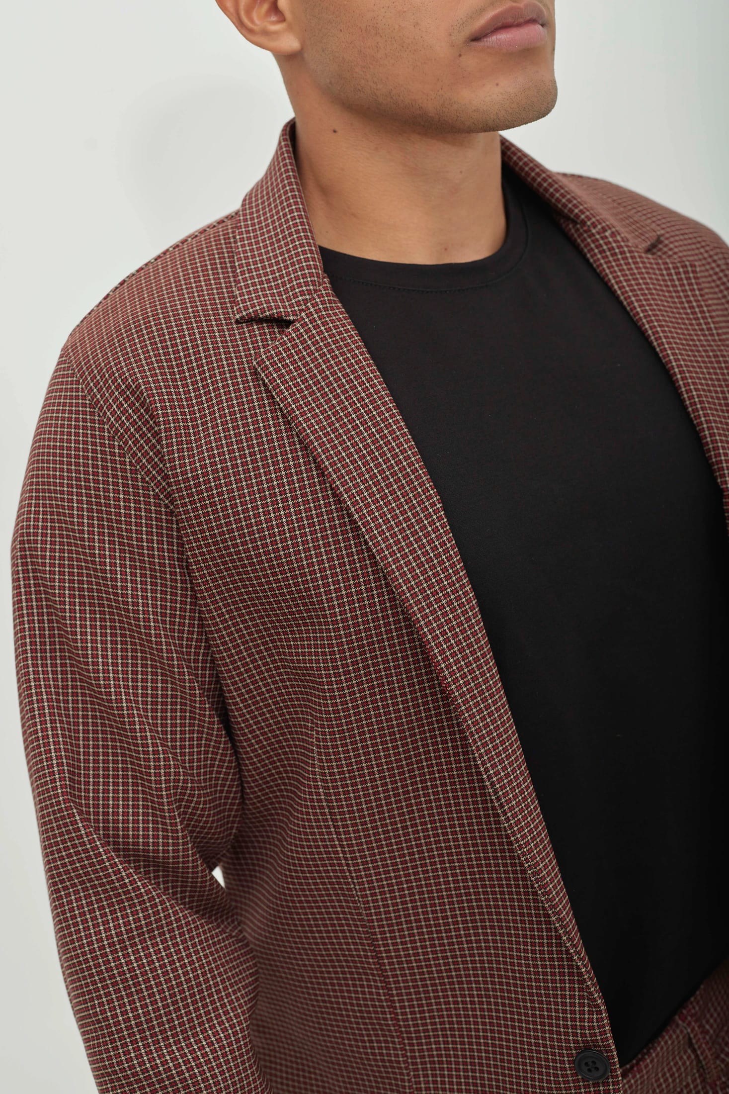 Traje Clásico Essential Vinotinto - imagen 4