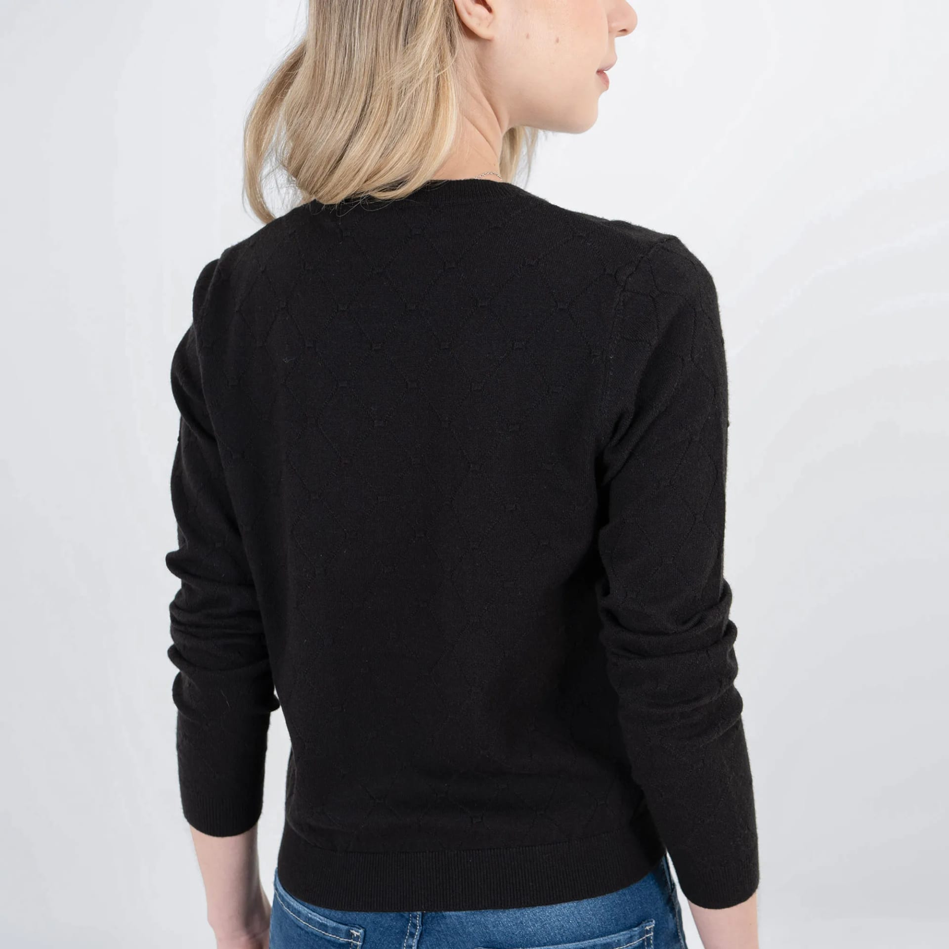 Sweater Cuello Redondo Manga Larga - imagen 4