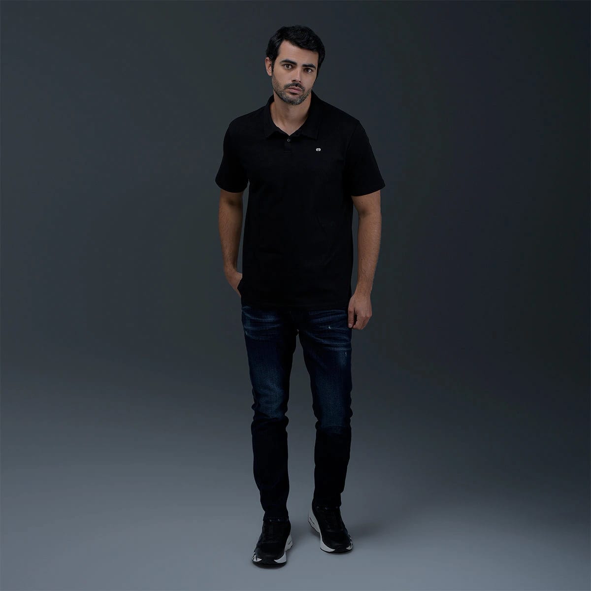 Polo Regular Negro - imagen 4