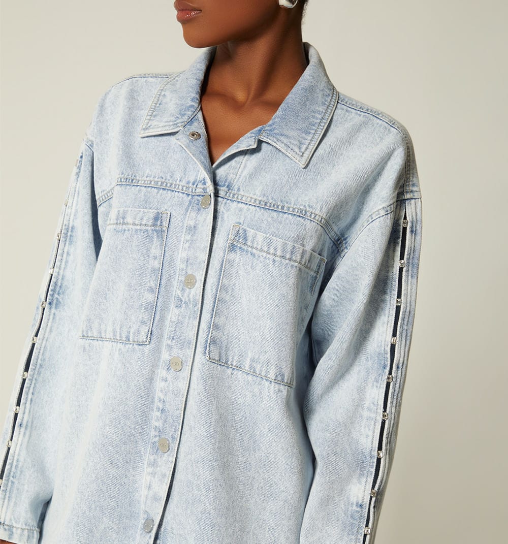 Blusa camisera manga con cristales - imagen 4