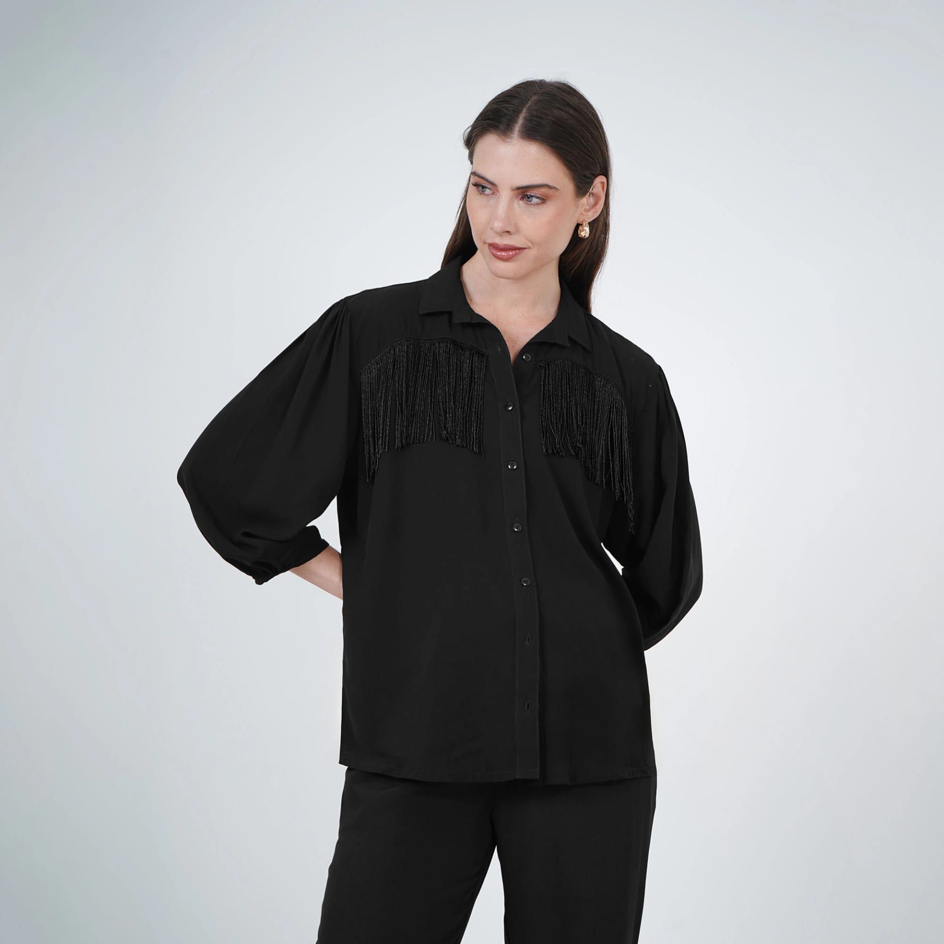 Blusa cuello camisero manga 3/4 con flecos - imagen 1
