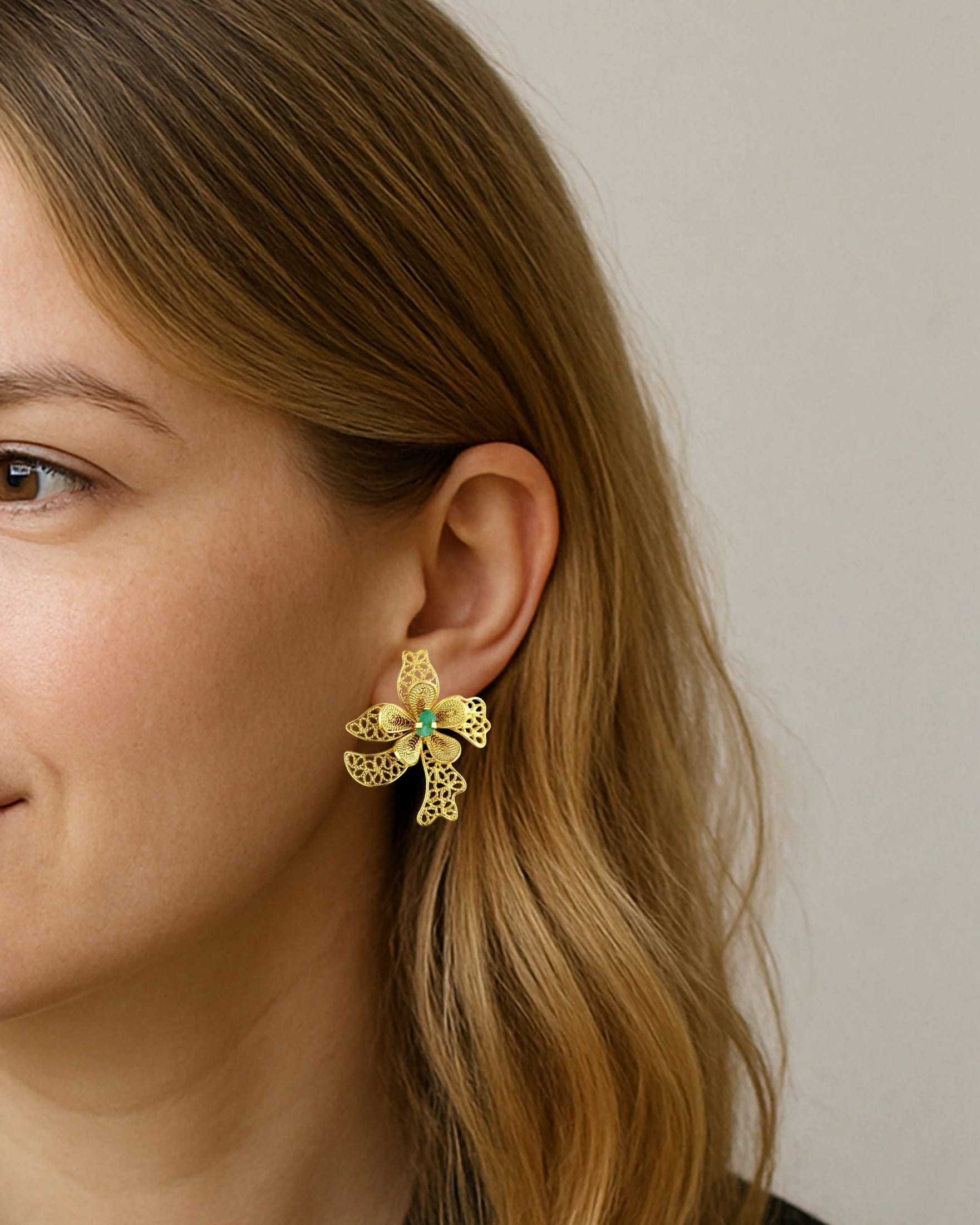 Aretes en filigrana orquídea y esmeralda - imagen 4