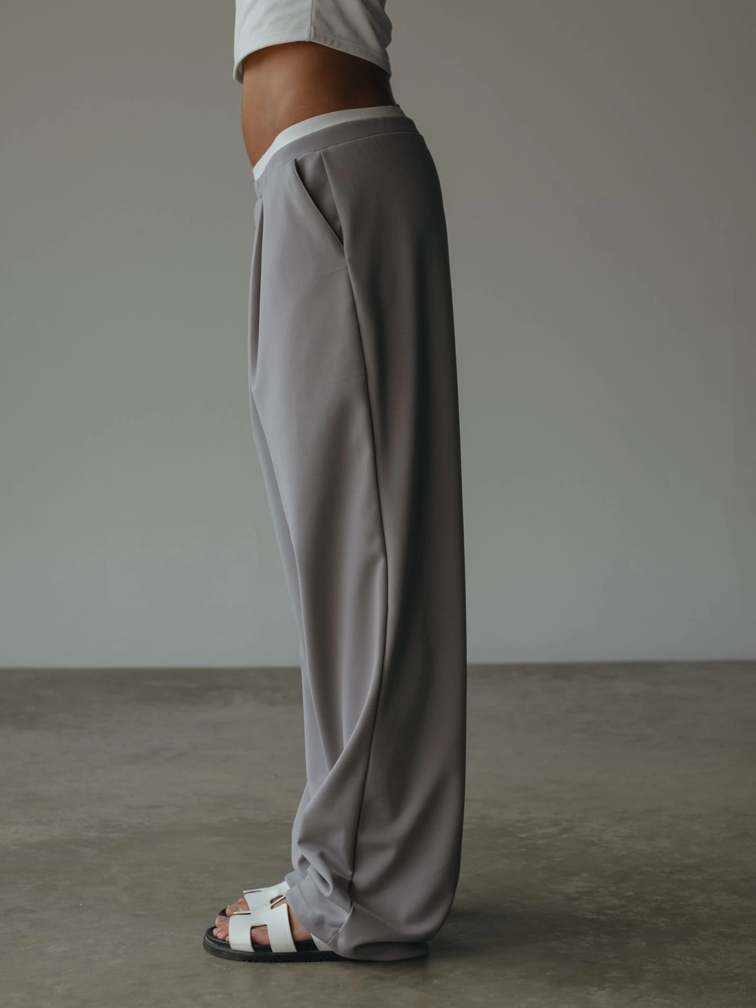 WIDE LEG BAND PANT - LIGHT GRAY - imagen 6