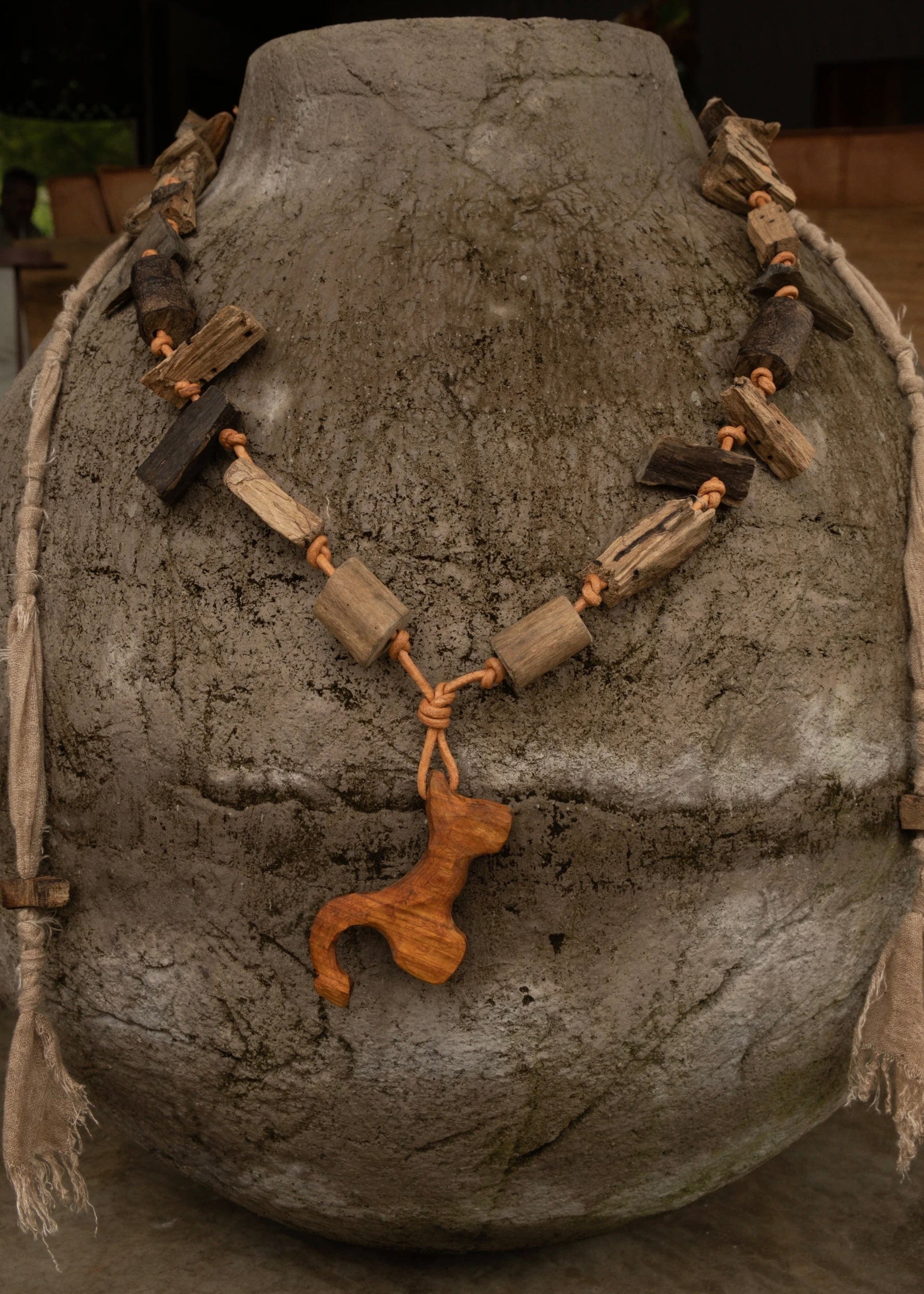 Collar Fragmento Ancestral - imagen 2