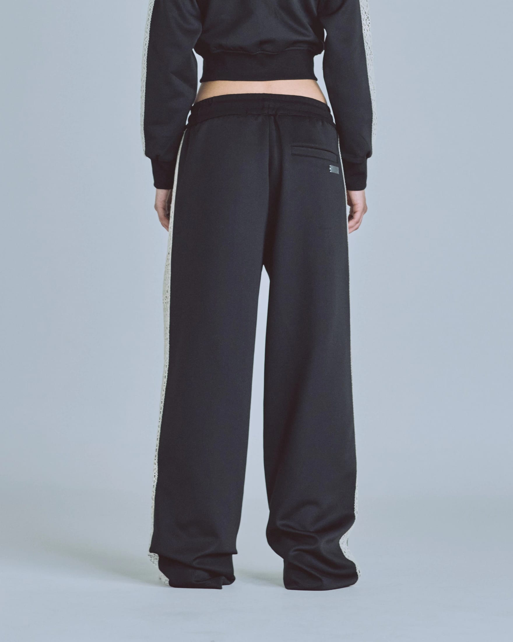 W Basics Undgld Lace-panel Track Pants Black - imagen 7