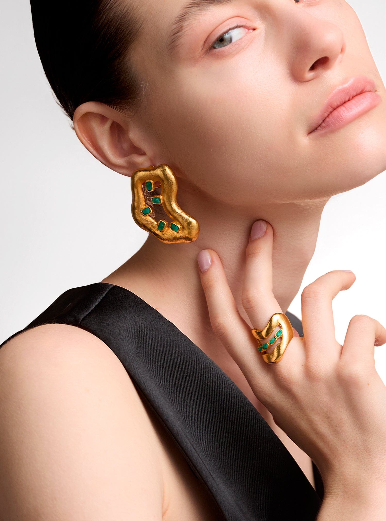 Tena Emerald Maxi Earrings - imagen 3