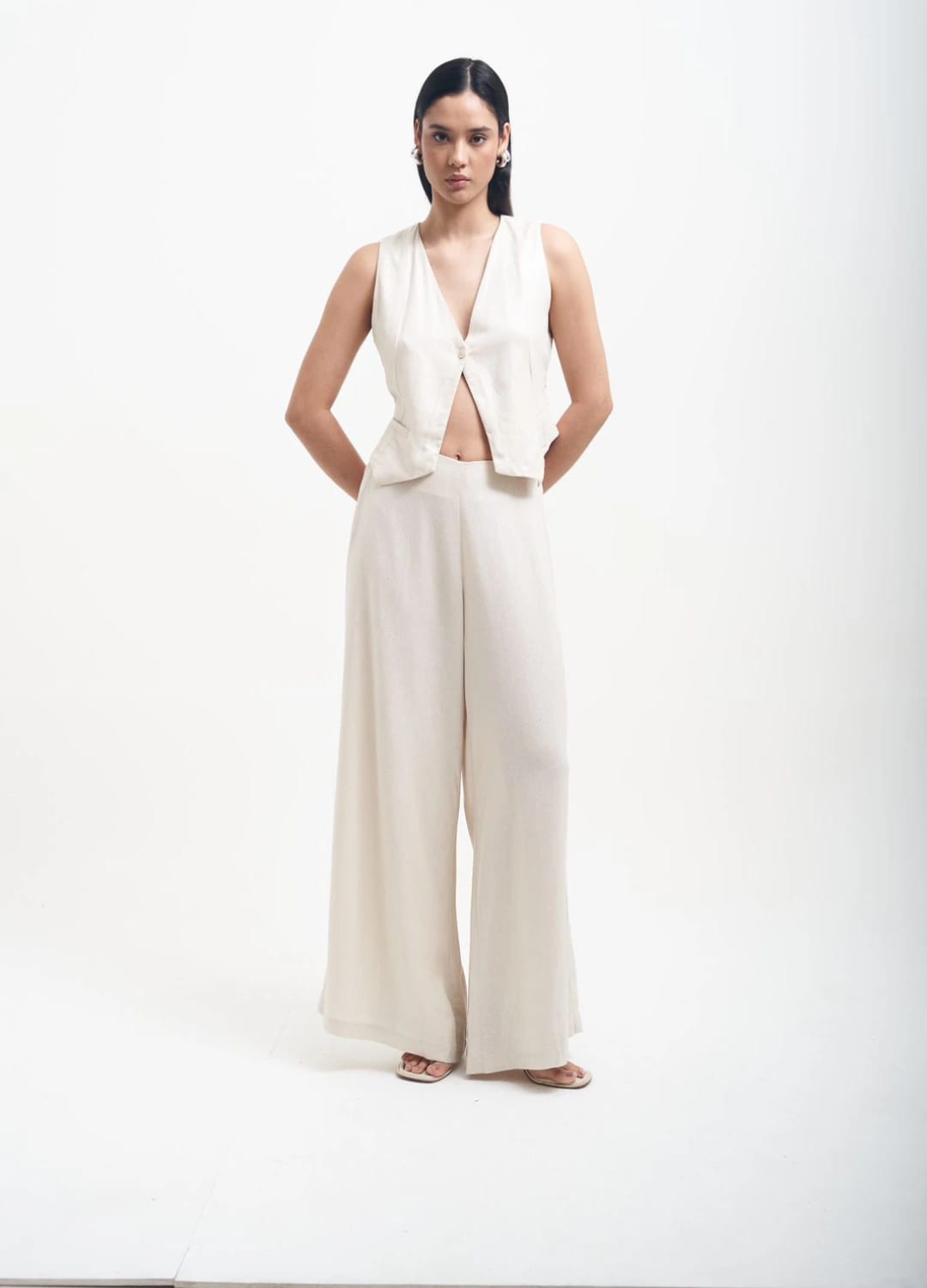 Chaleco Julia Dorado - imagen 1