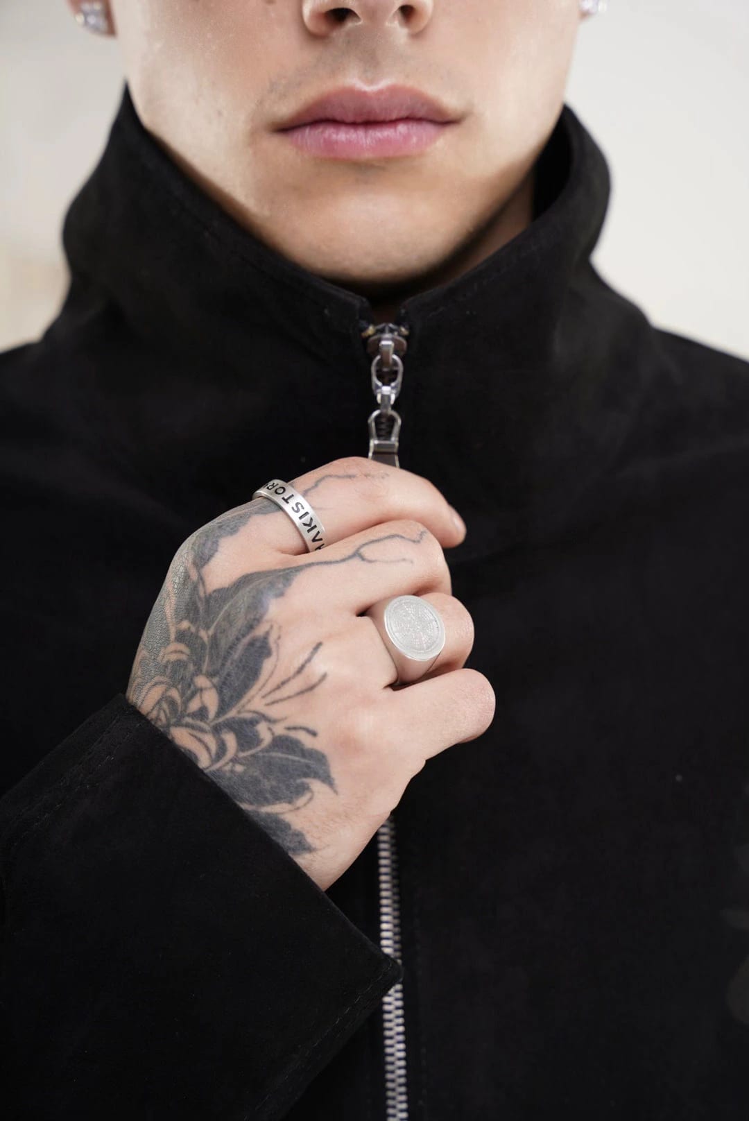 The "Human Experience" Suede Jacket - imagen 3