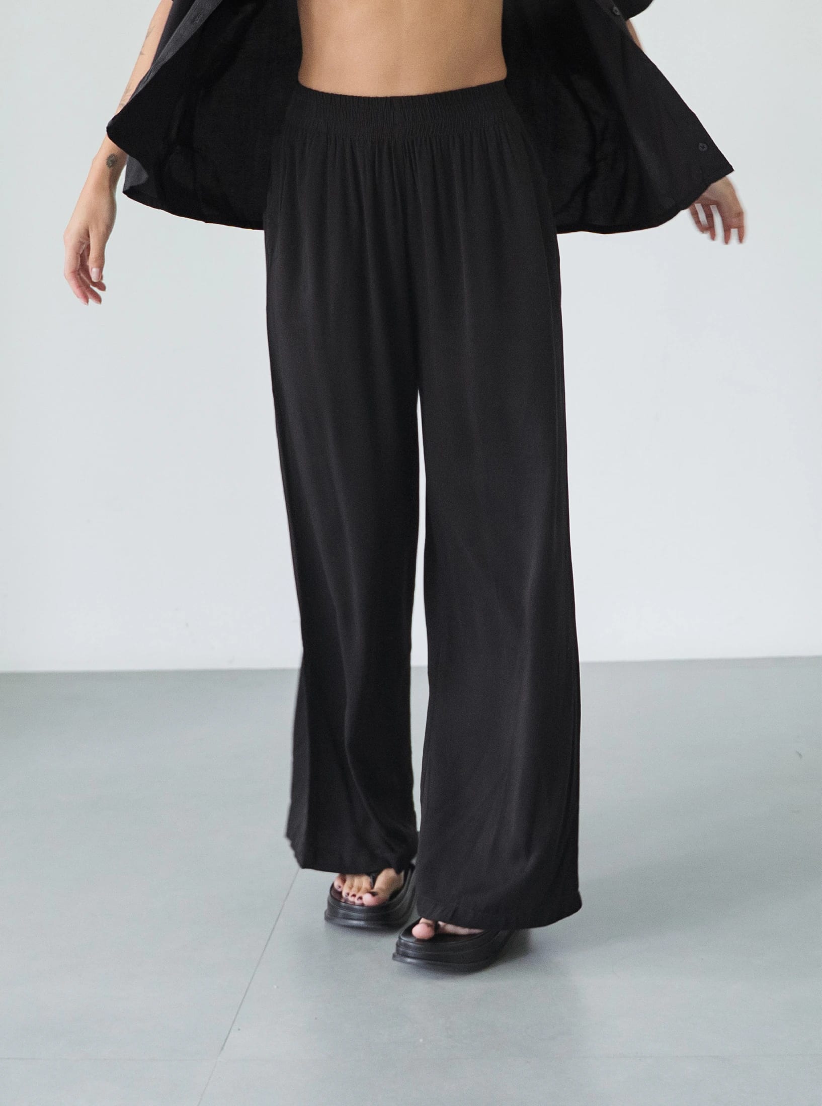 Palazzo Breezy Black - imagen 1