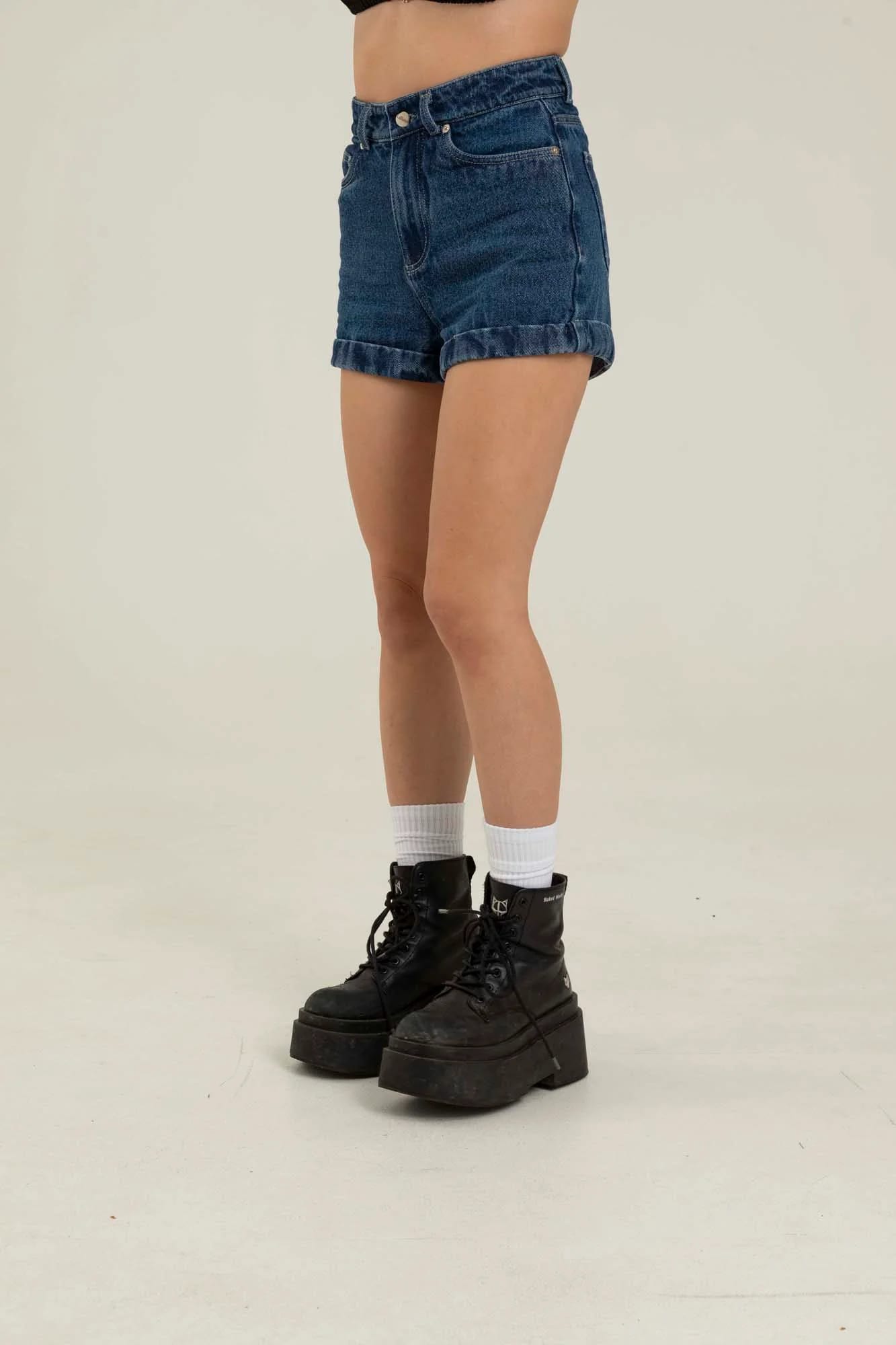DARK BLUE DENIM SHORT - imagen 15