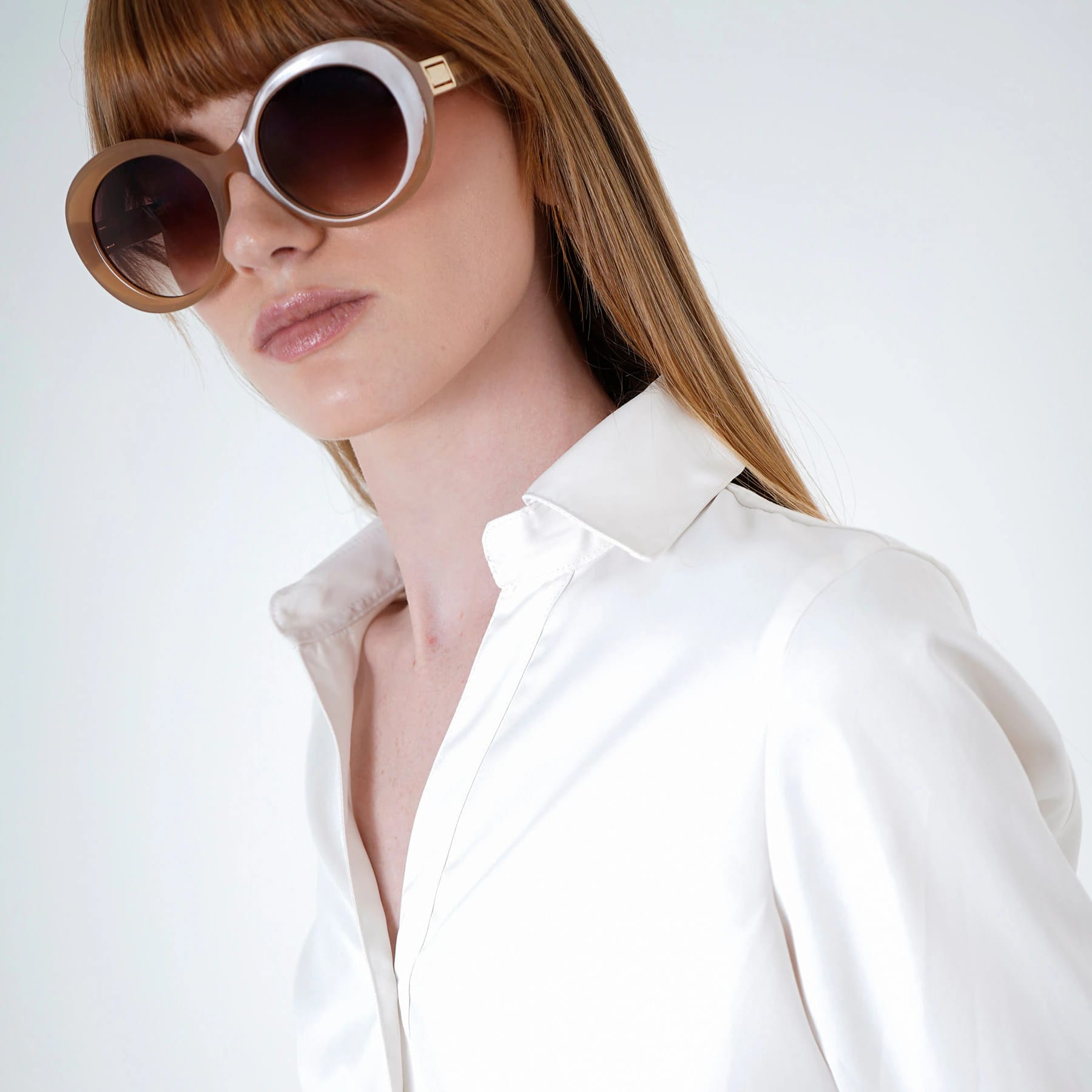 Blusa cuello camisero manga larga con pinzas de entalle - imagen 5