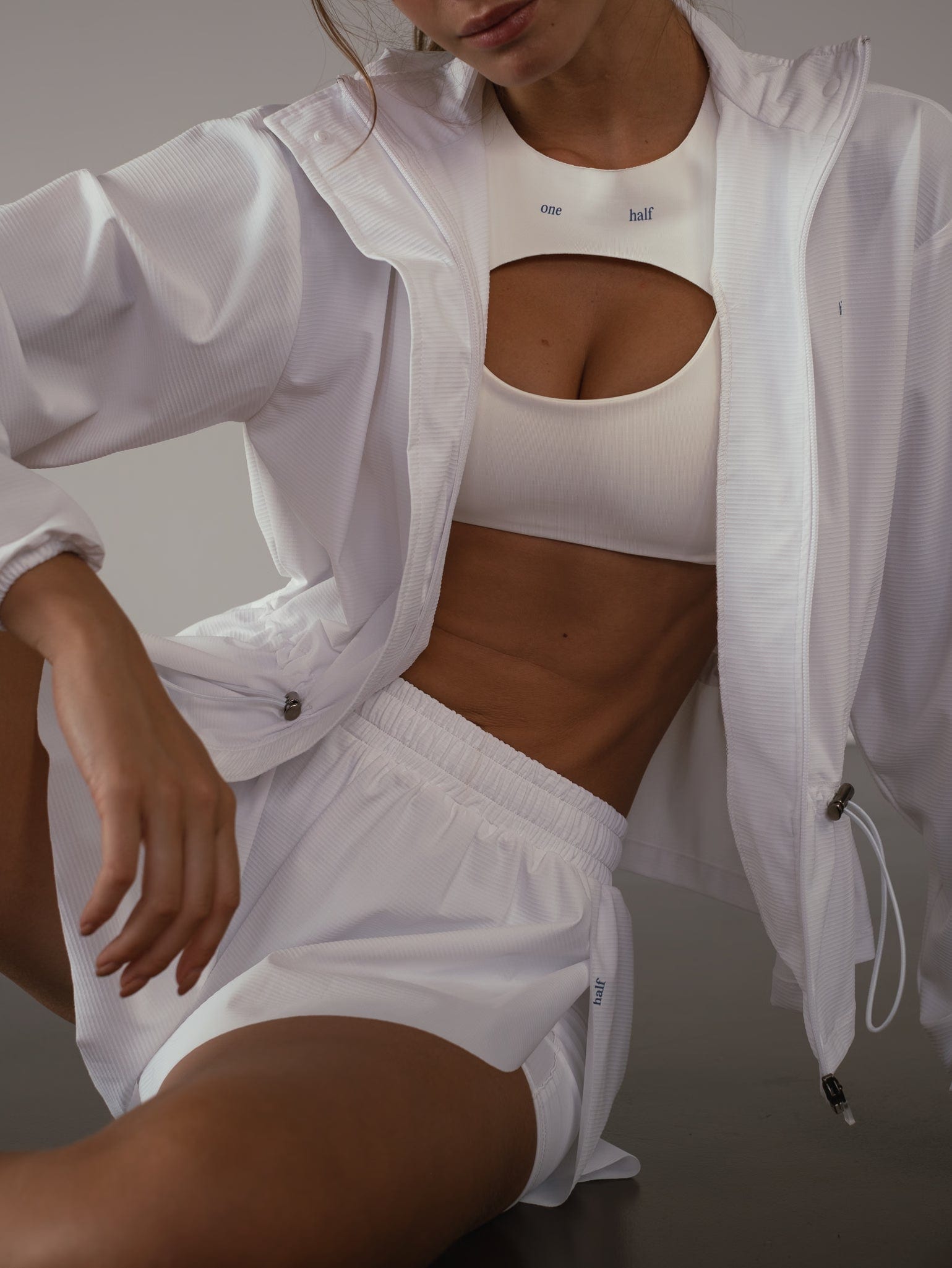 CLUB HIGH SUPPORT TOP - SOFT WHITE - imagen 3