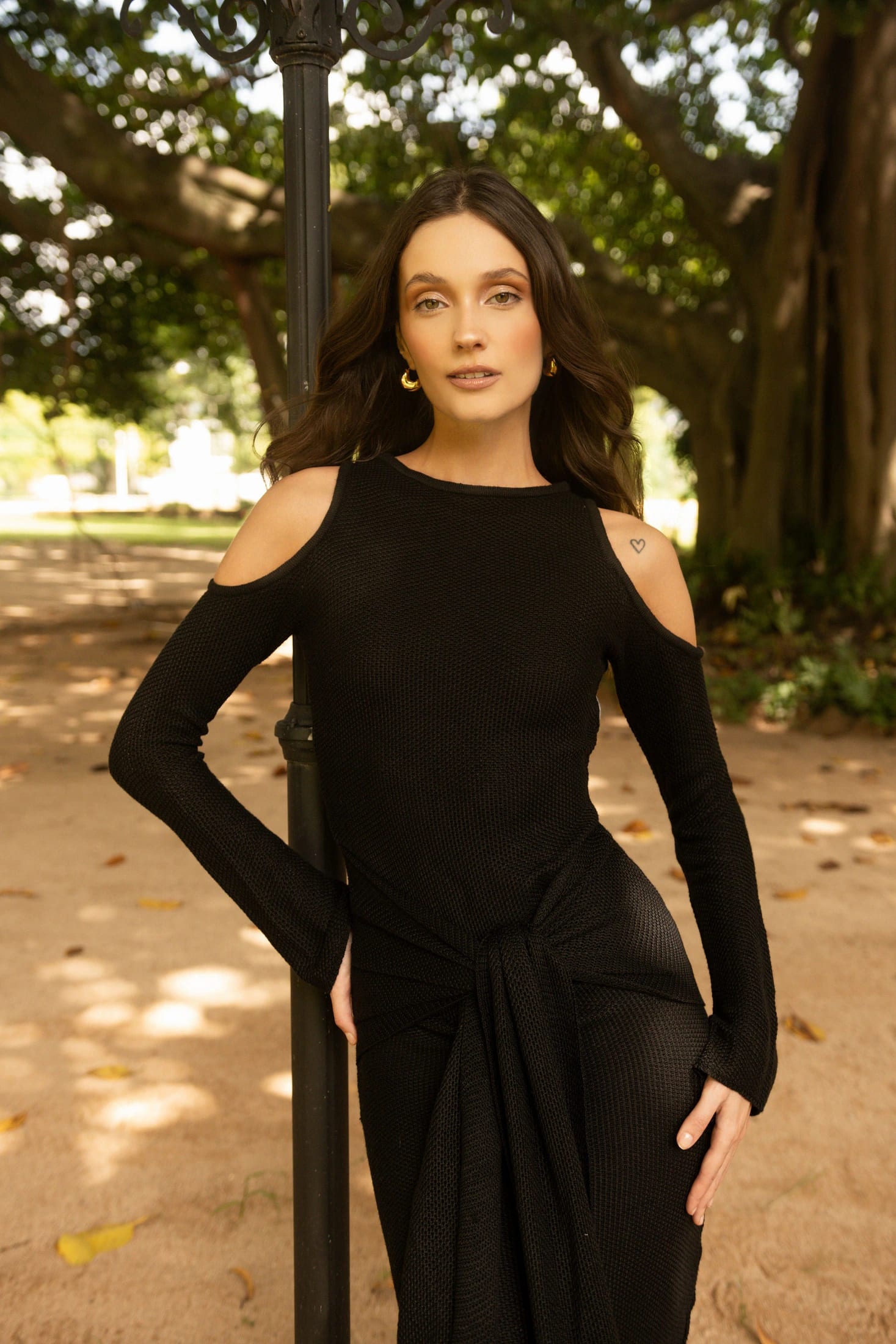 VESTIDO VOLVER AL VALLE - BLACK - imagen 6
