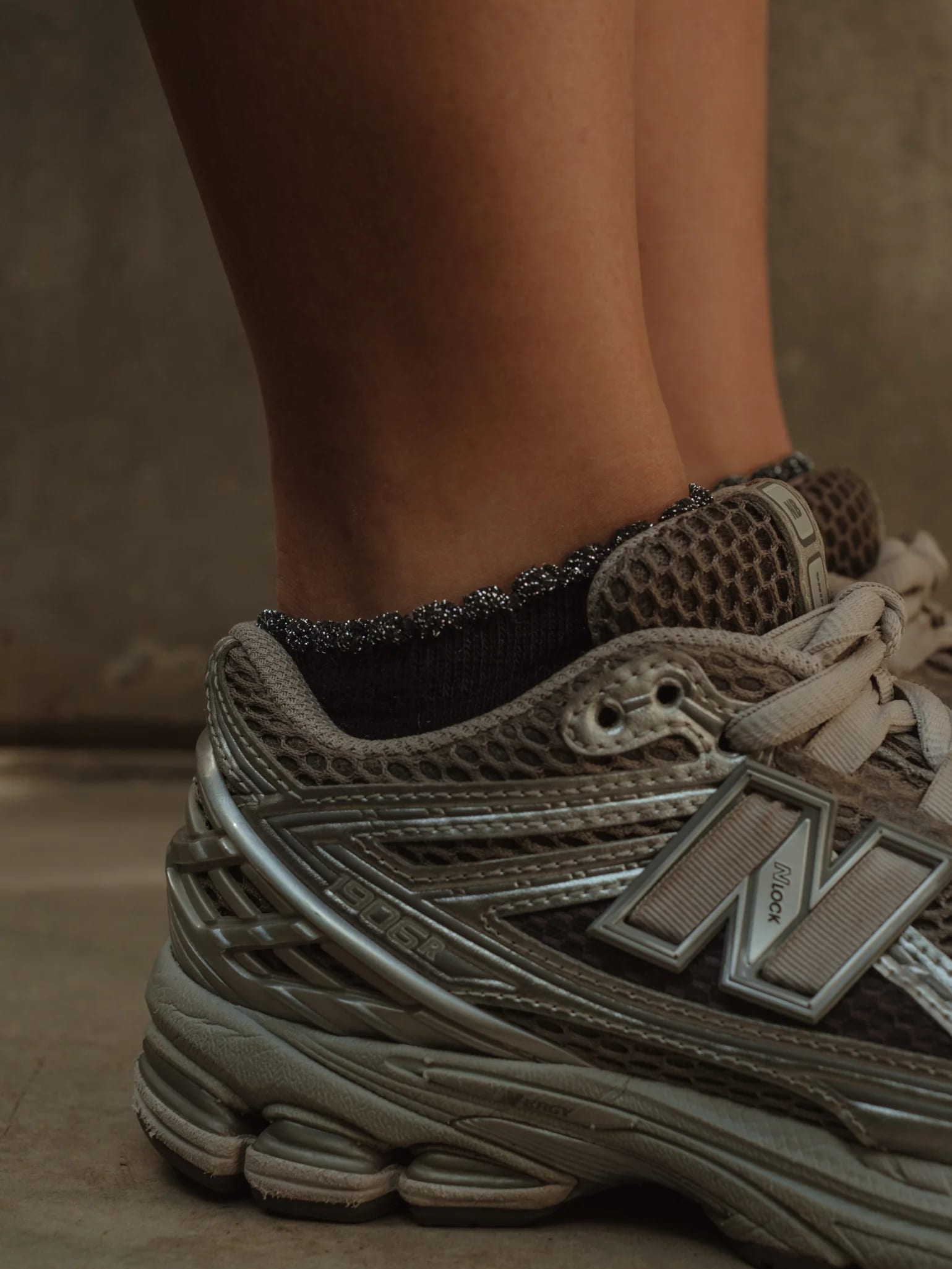 WAVE ANKLE SOCKS - SHINY GRAY - imagen 5