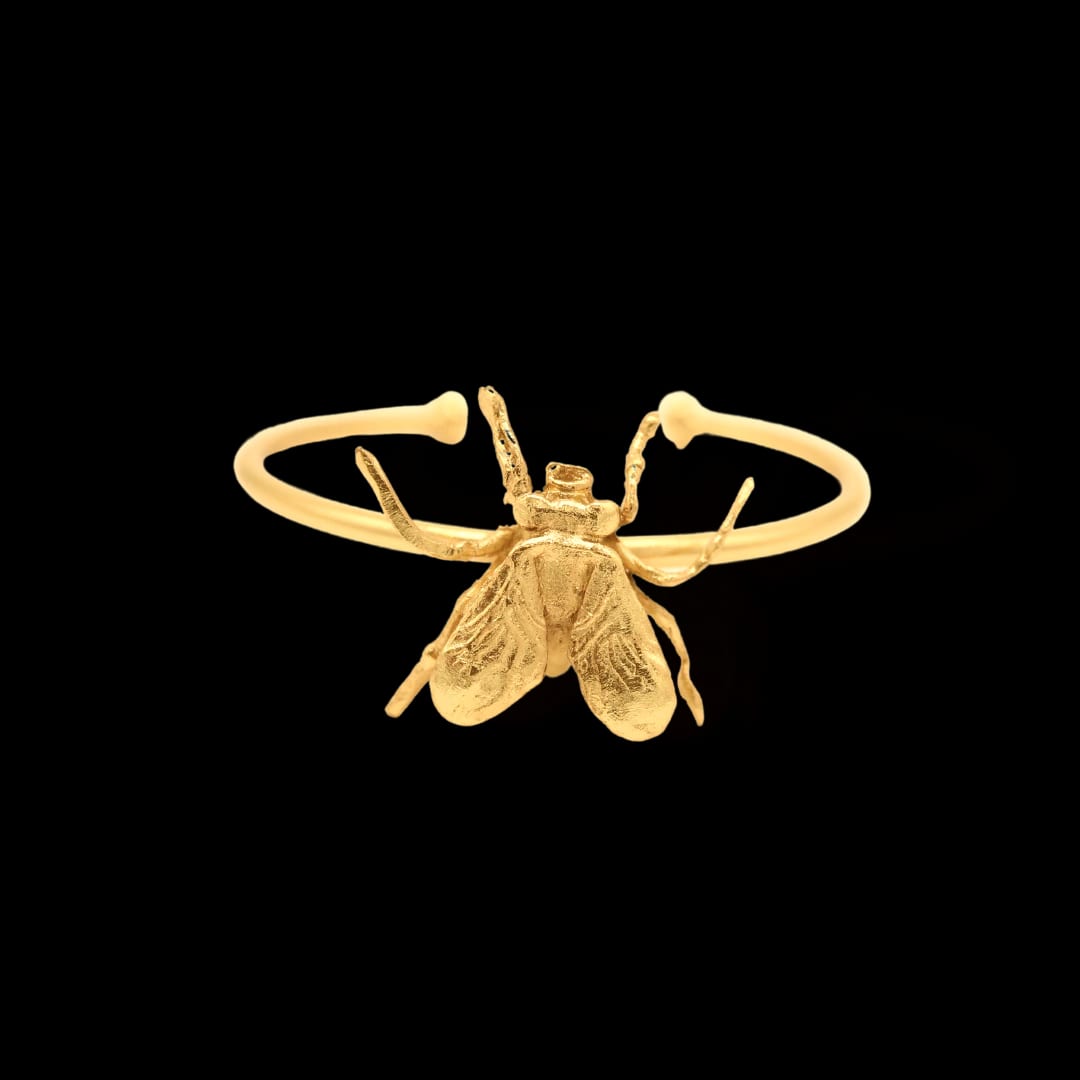 Brazalete con mosca grande - imagen 1