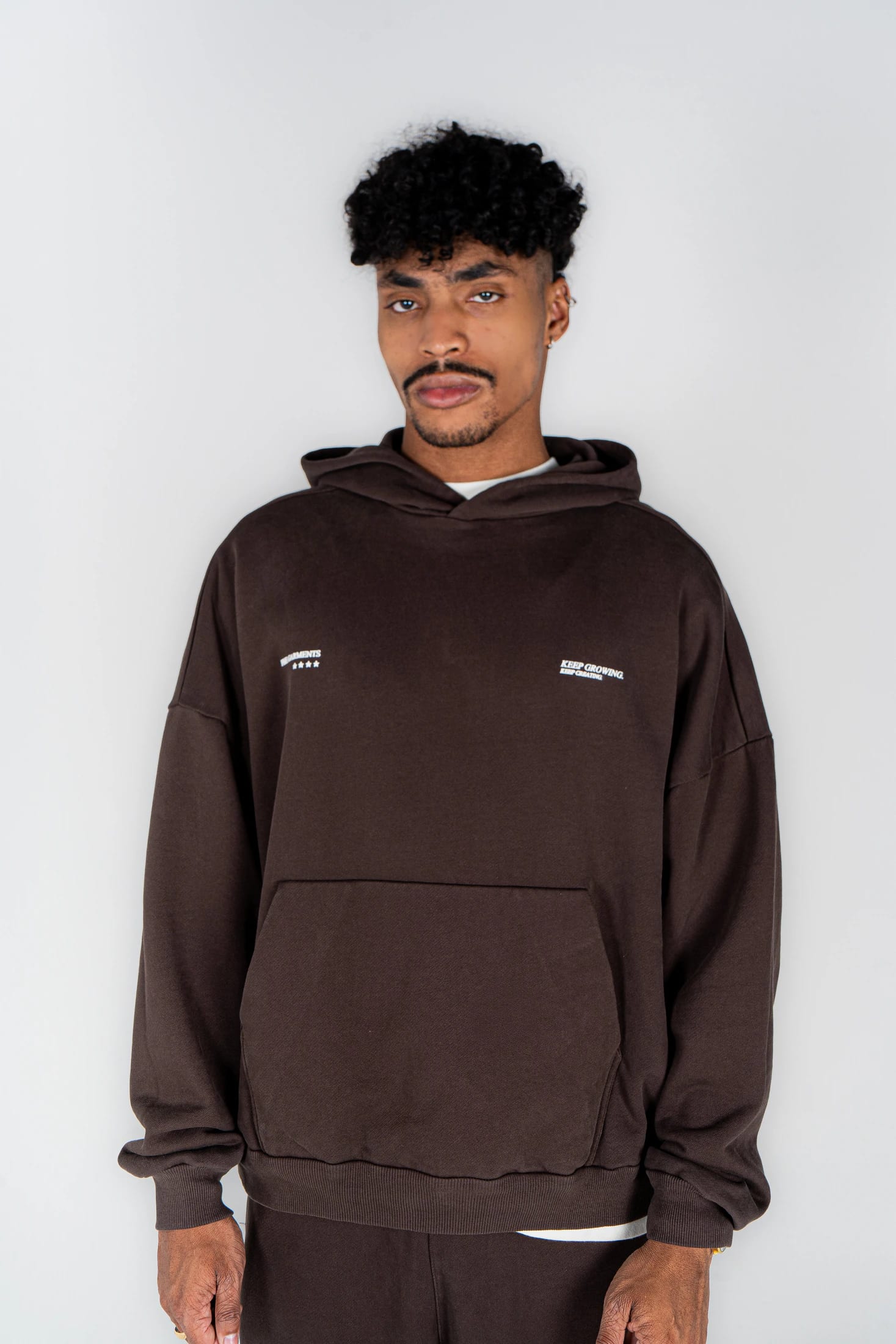 Basic Brown Hoodie - imagen 2