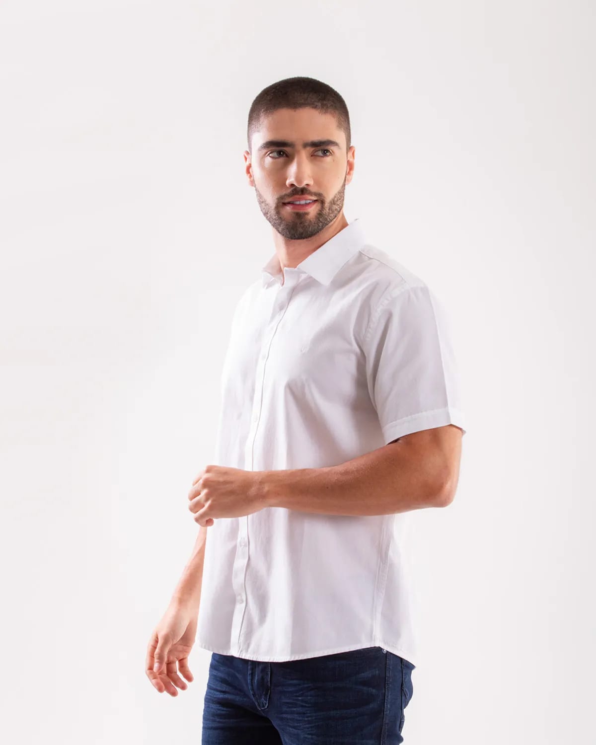 Camisa blanca manga corta para hombre - imagen 47