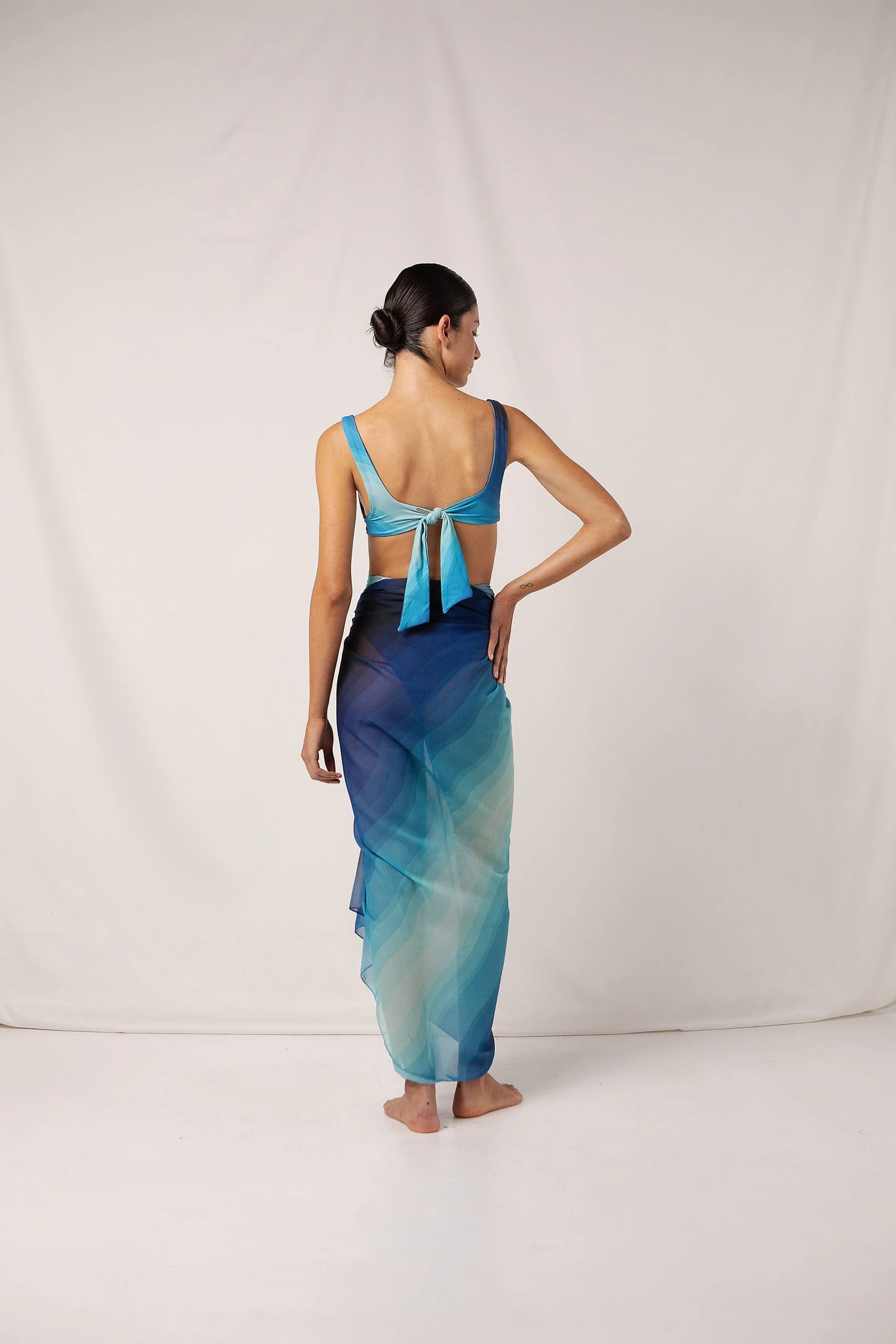 LUANA SARONG - imagen 3