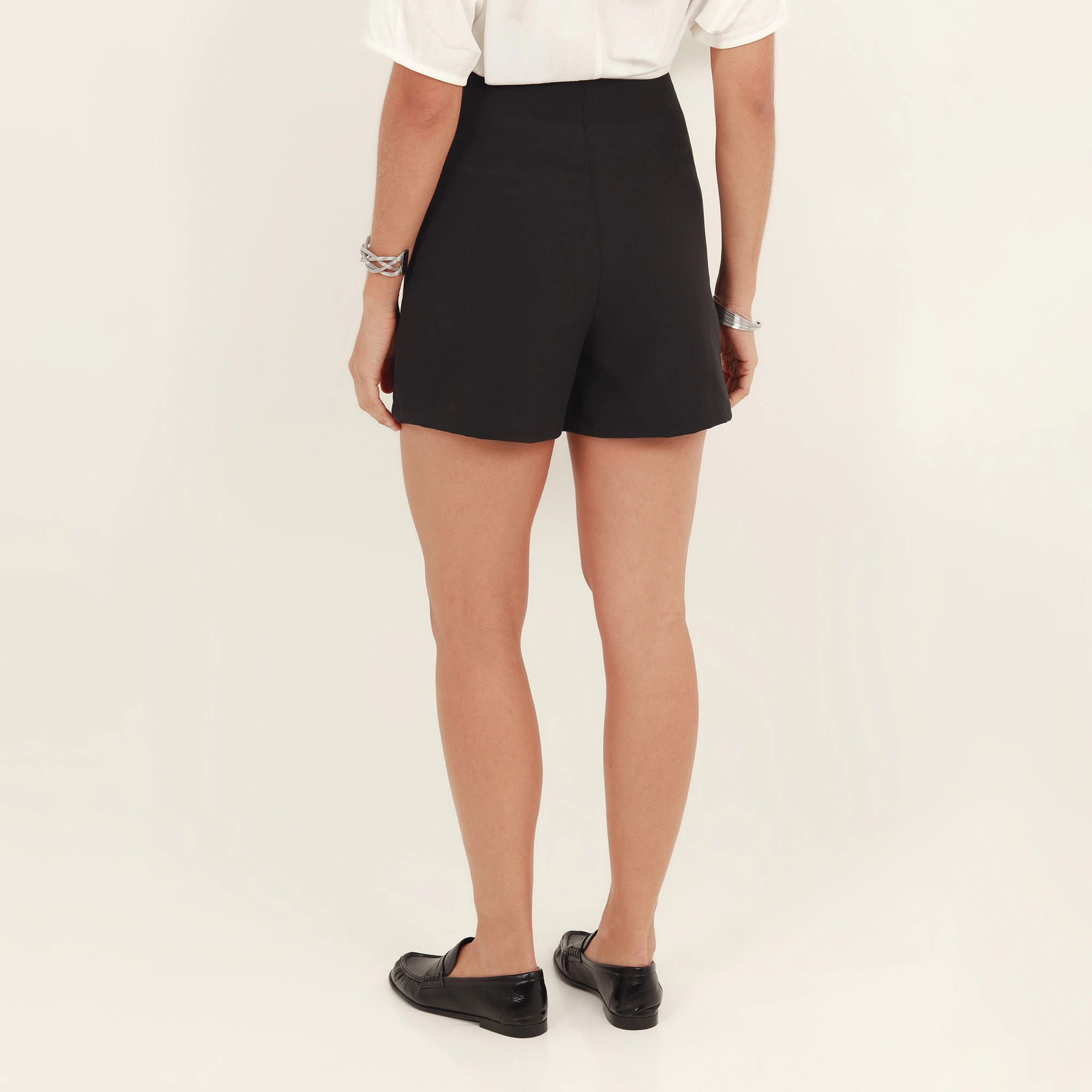 Short básico sin pretina tiro alto - imagen 5