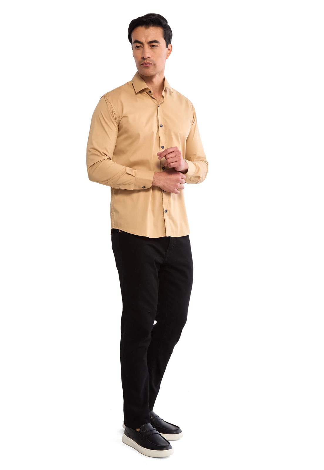 Camisa camel con botones en contraste azules - imagen 4