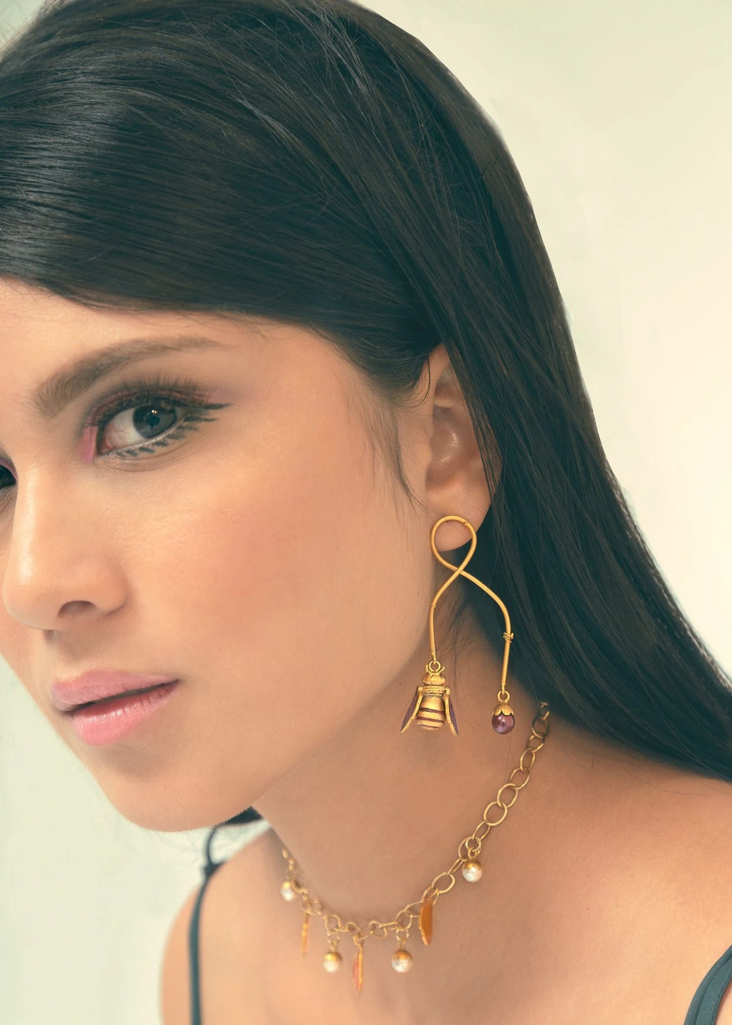 Aretes Bee Balance Midi Naranja - imagen 3