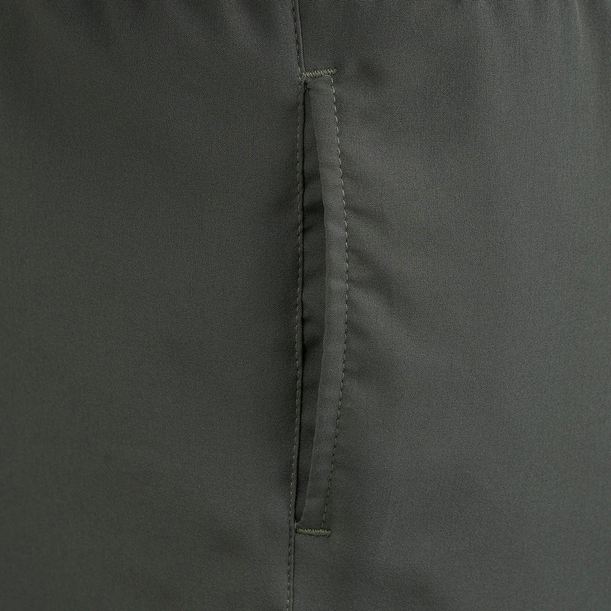 Pantaloneta Deportiva Verde - imagen 5
