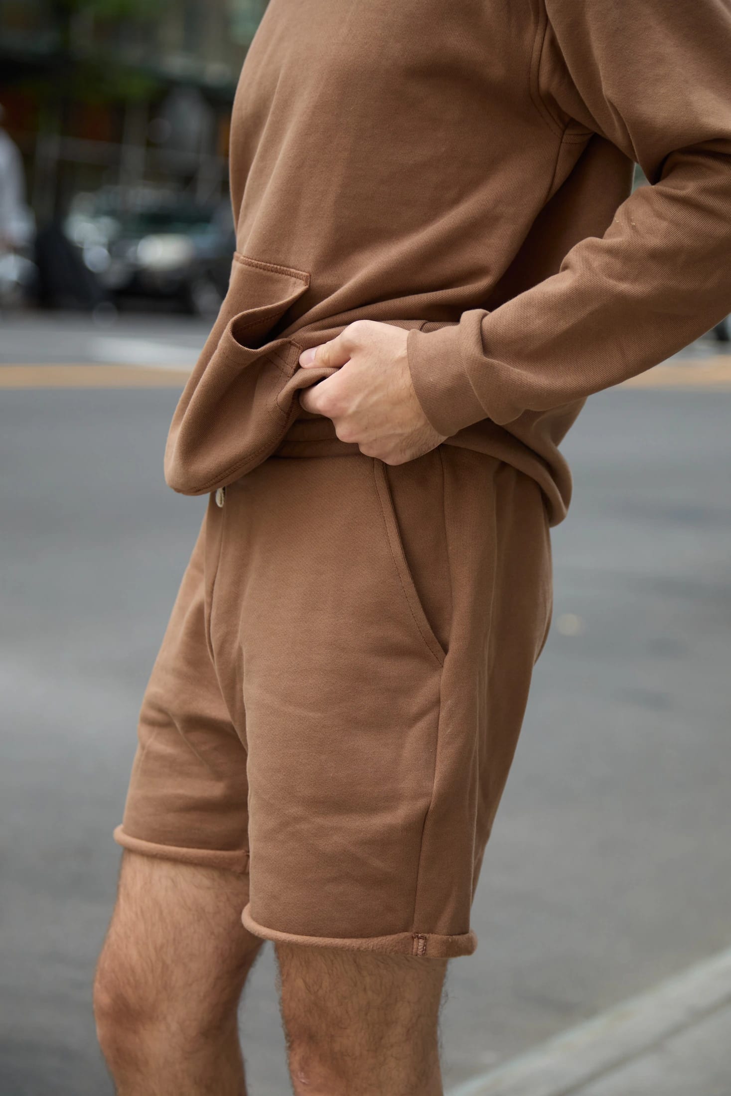 PANTALONETA CAFÉ / SHORT - imagen 2