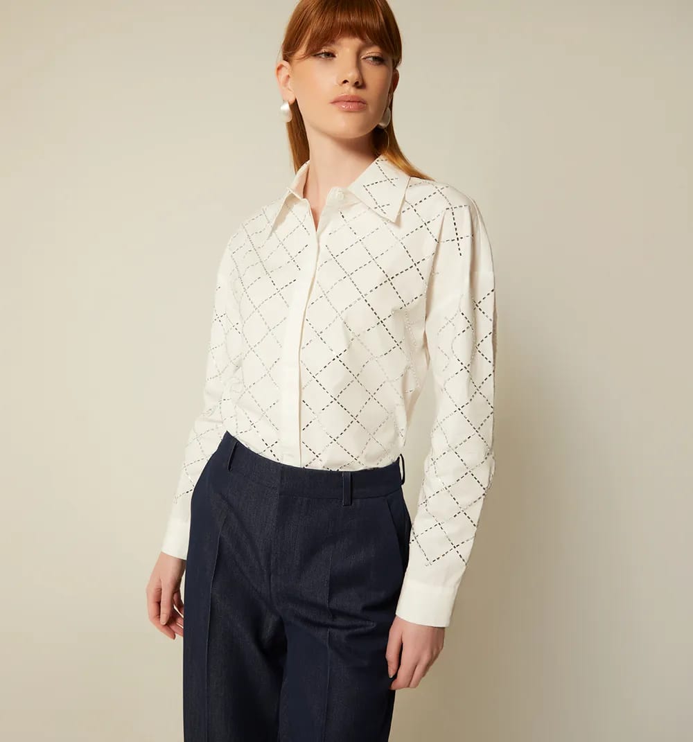 Camisera con detalles brillo - imagen 13