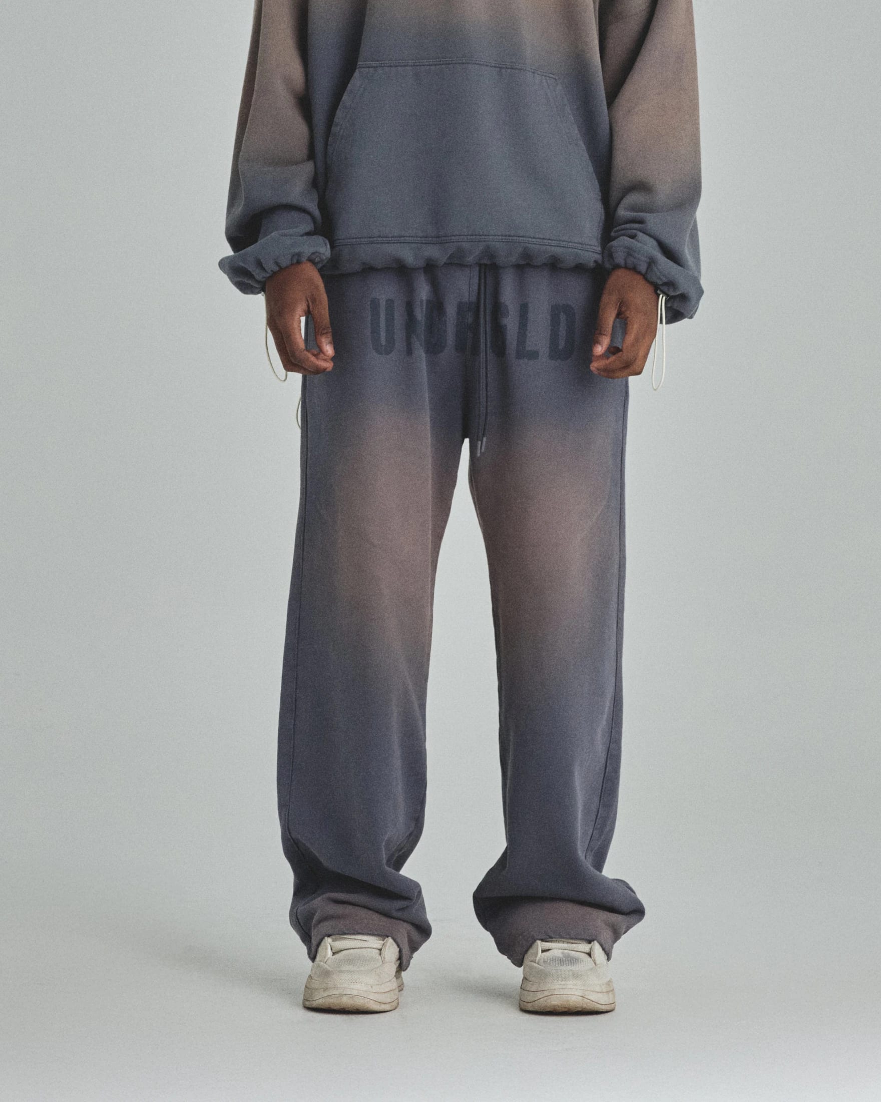 Spring Worn Logo Straight Pants Sandblast Gray - imagen 2