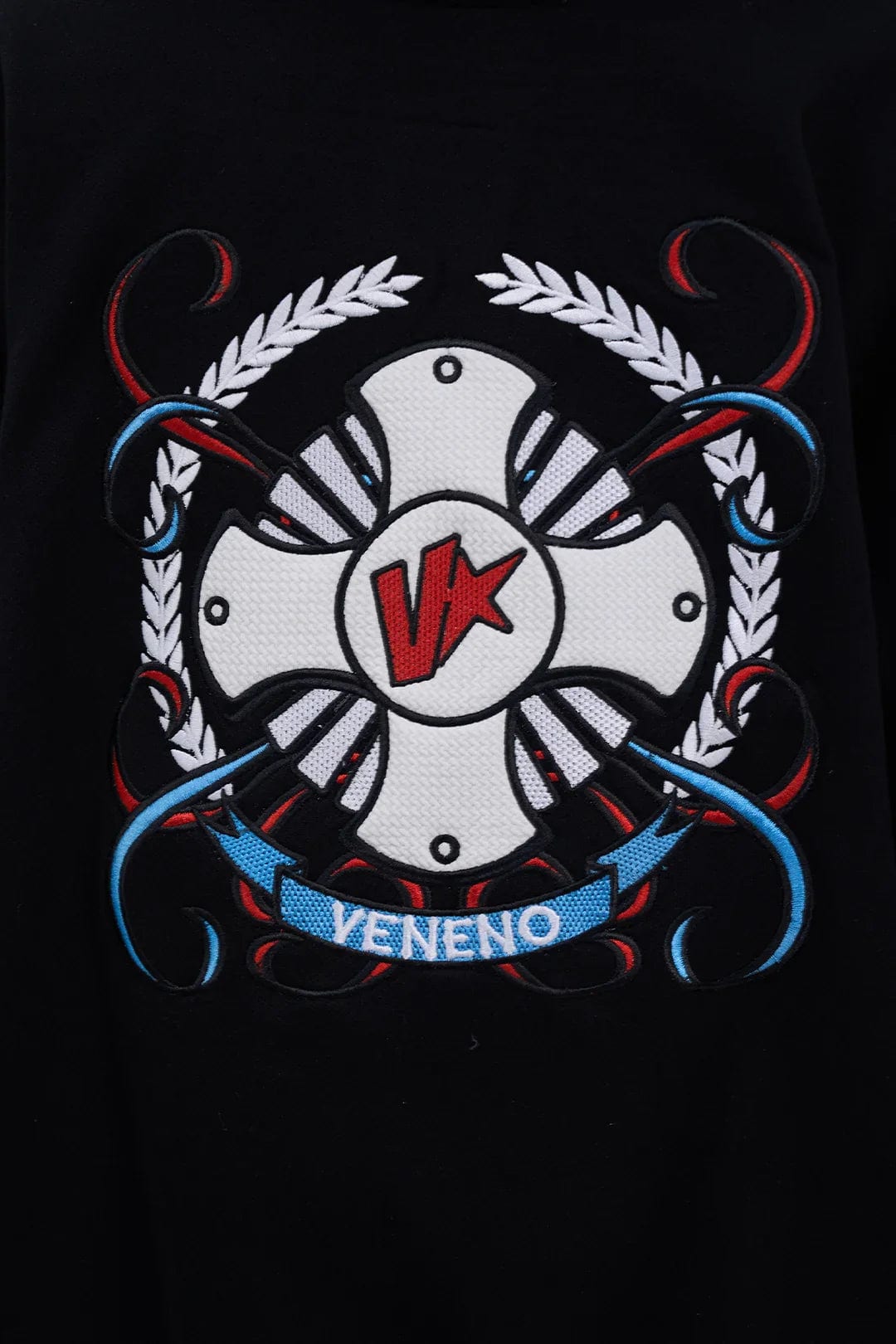 VENENO BUZO BADGE - imagen 6