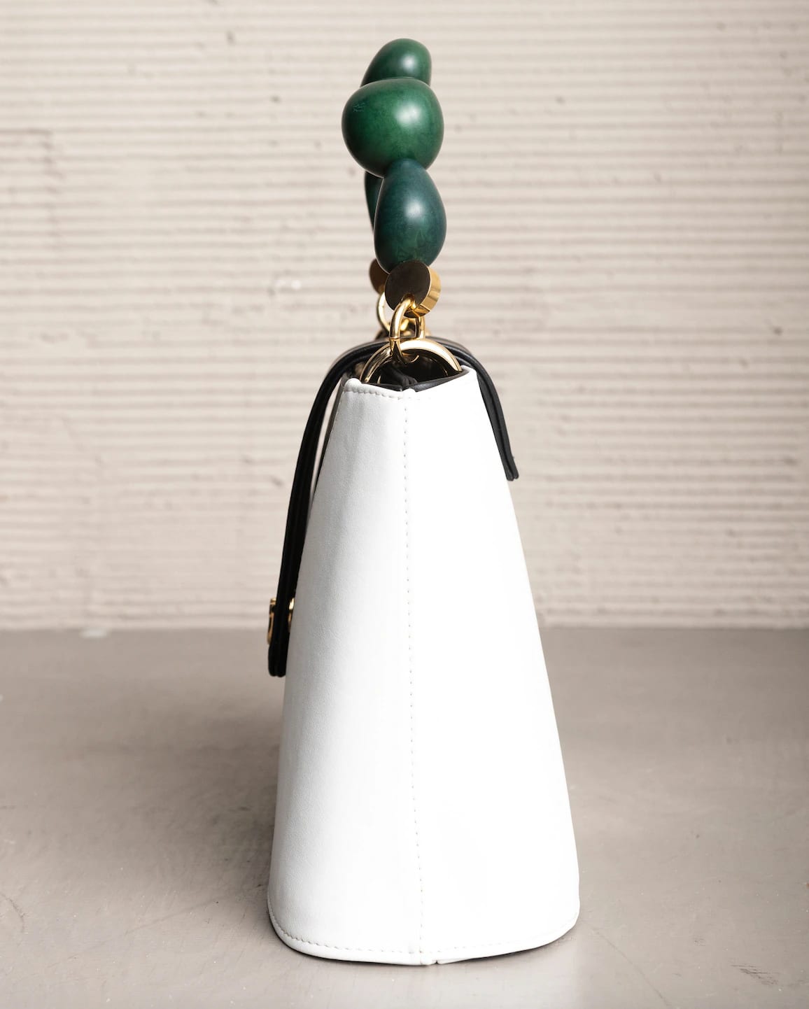 SENDA PURSE WITH TAGUA SEEDS HANDLE - imagen 3
