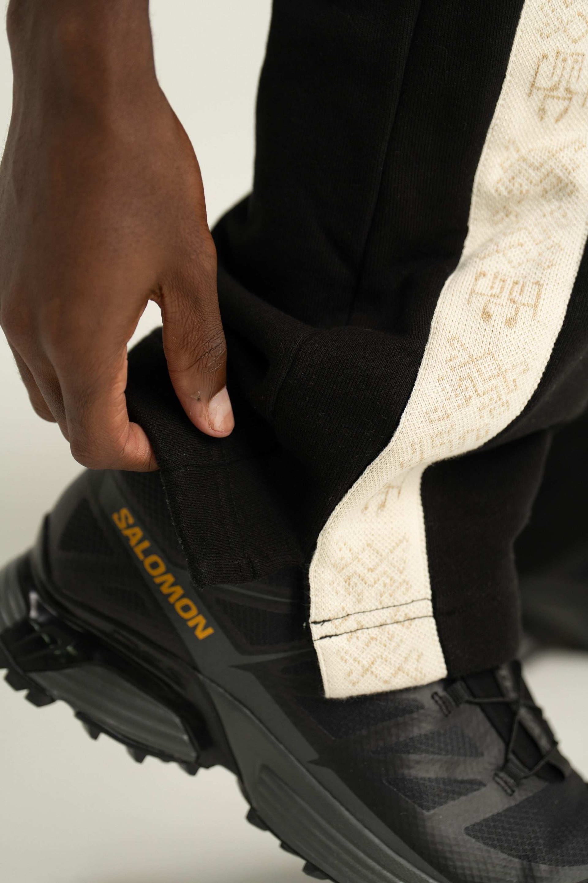 APY JOGGERS - imagen 10