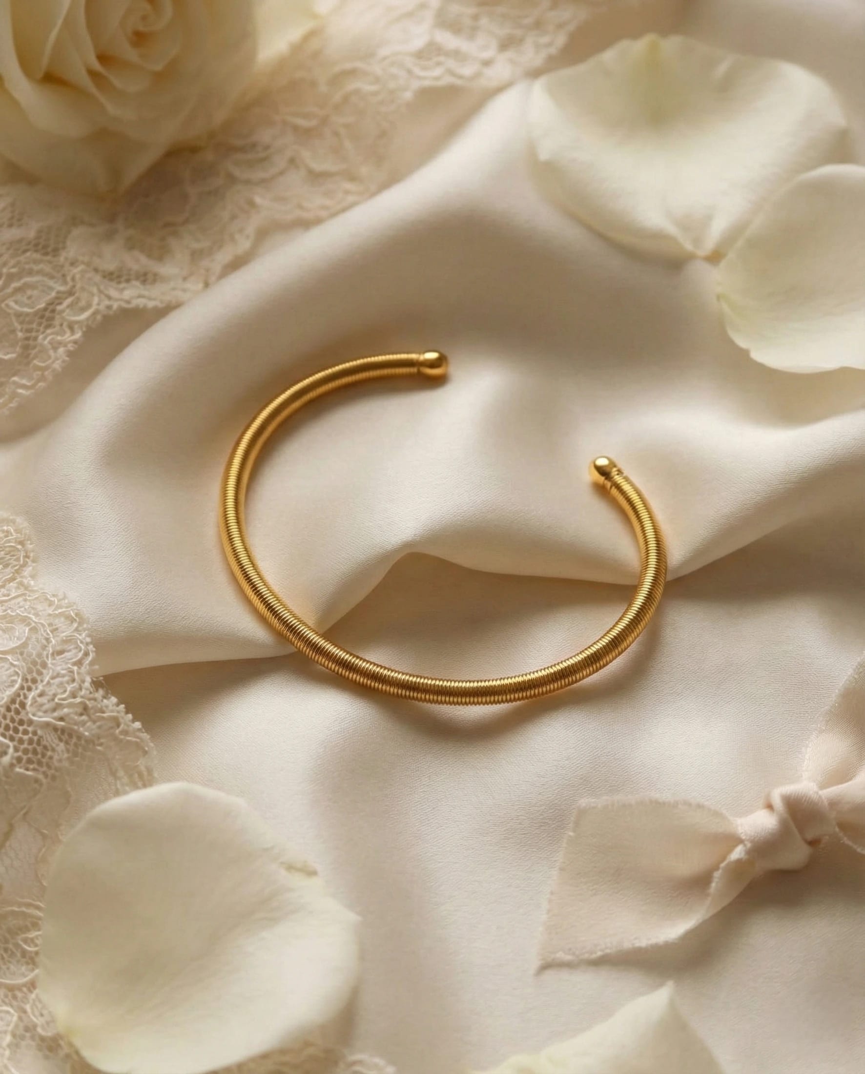 Clarte Gold Bangle - imagen 1