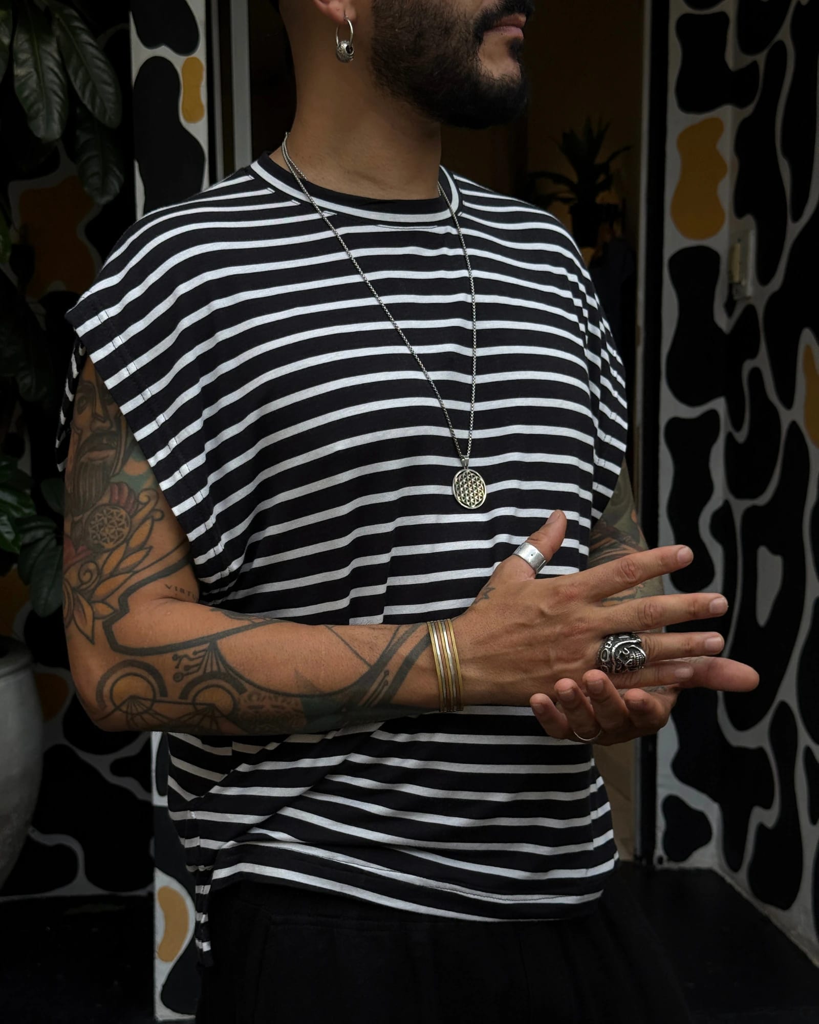 Camiseta cometa black one line - imagen 1