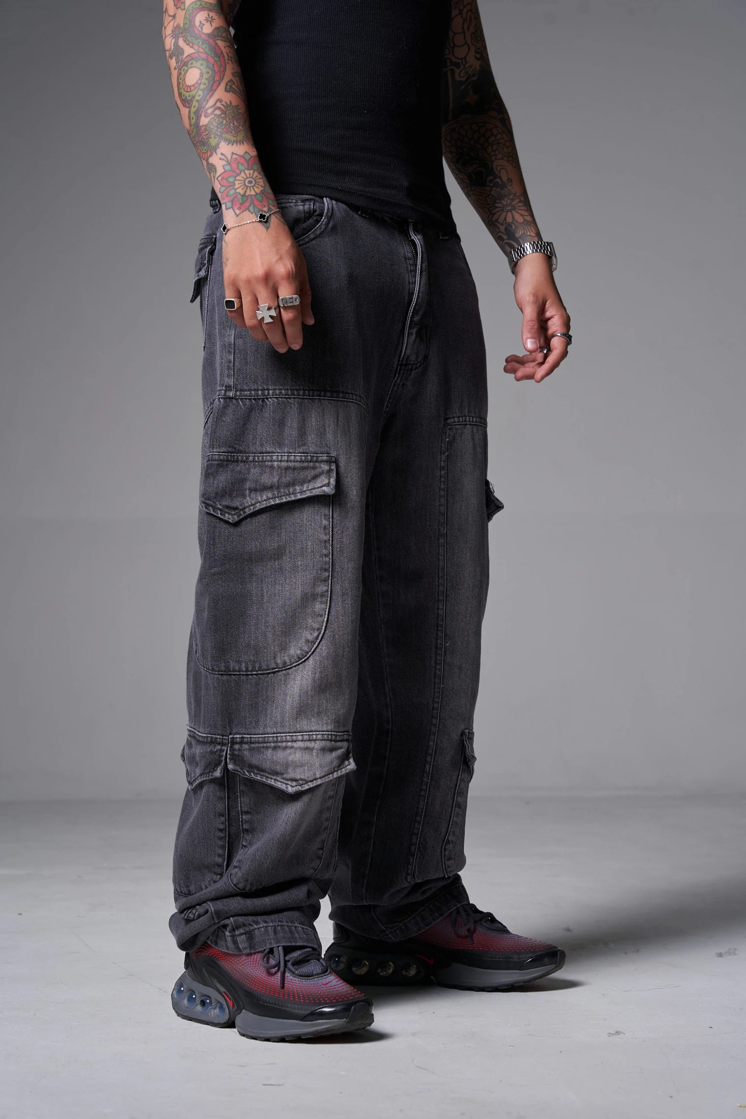 JEANS BAGGY 8 BOLSILLOS PARCHE GRIS OSCURO - imagen 3