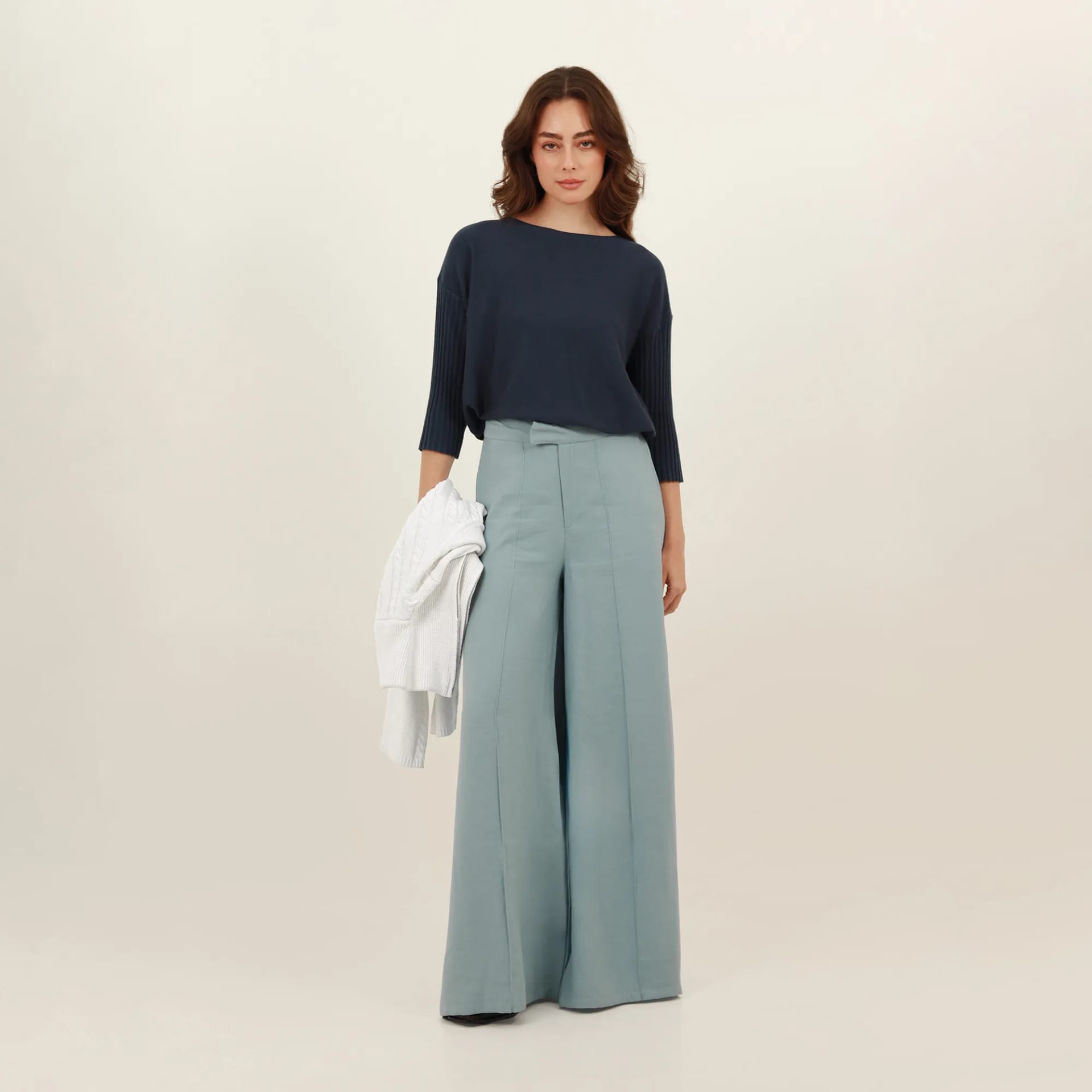 Pantalón ancho con alforzas - imagen 2