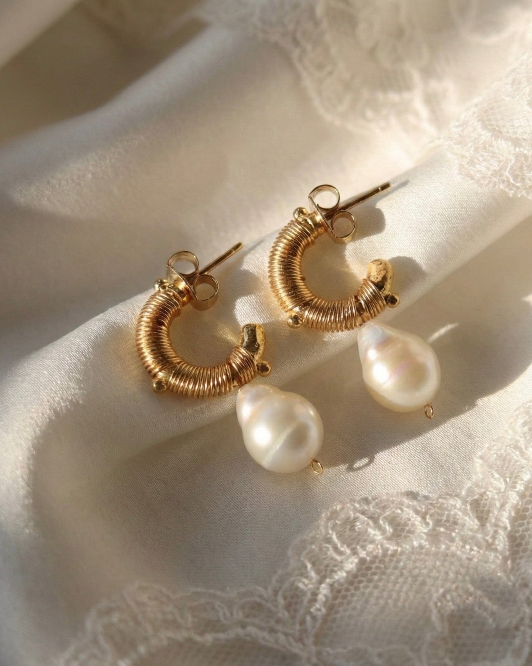 Faro Pearl Mini Hoops - imagen 1