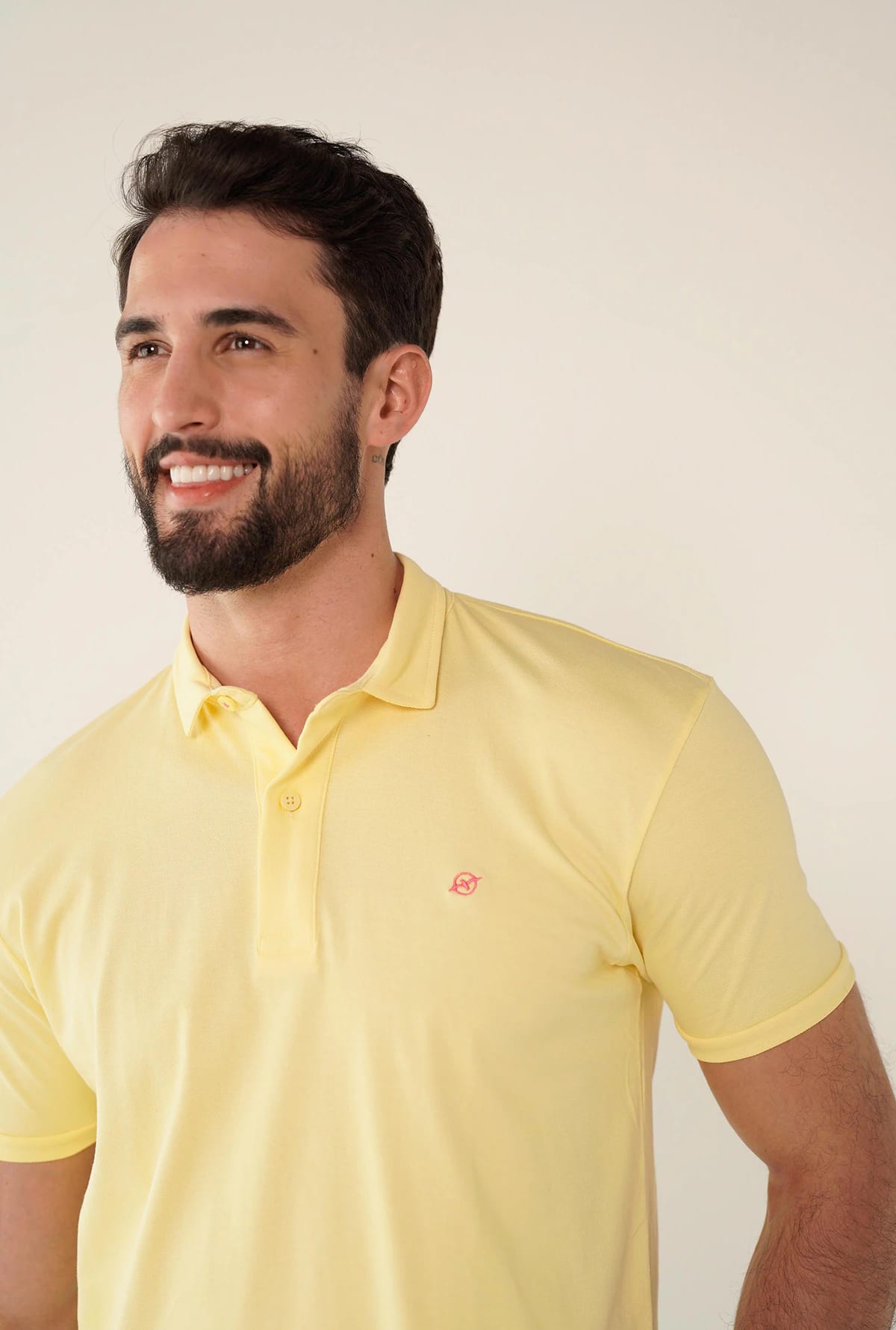 Camiseta Tipo Polo Amarilla Para Hombre - imagen 2