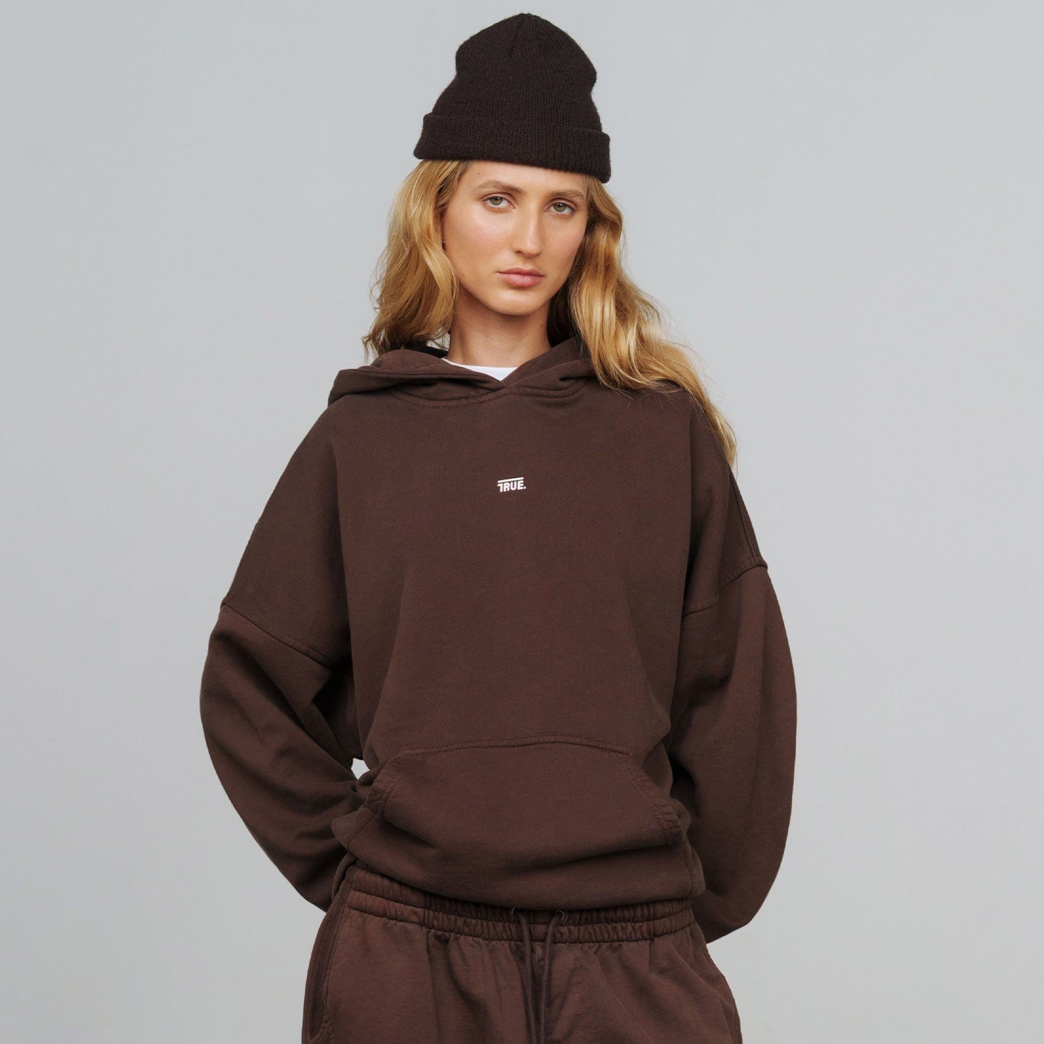 True Classic Hoodie - Brown - imagen 2