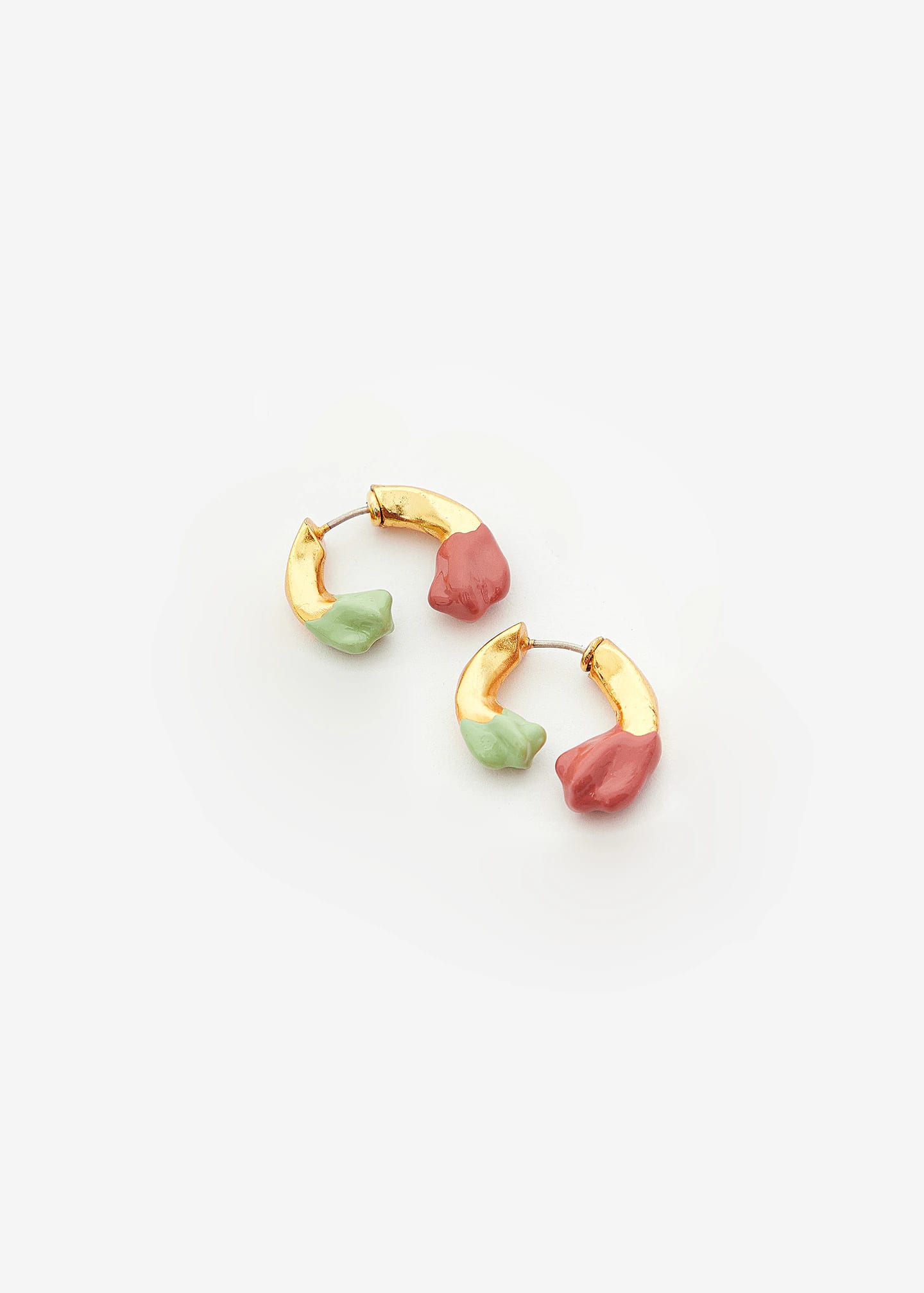 Mini Petal Curve Stud Pistacho - imagen 6