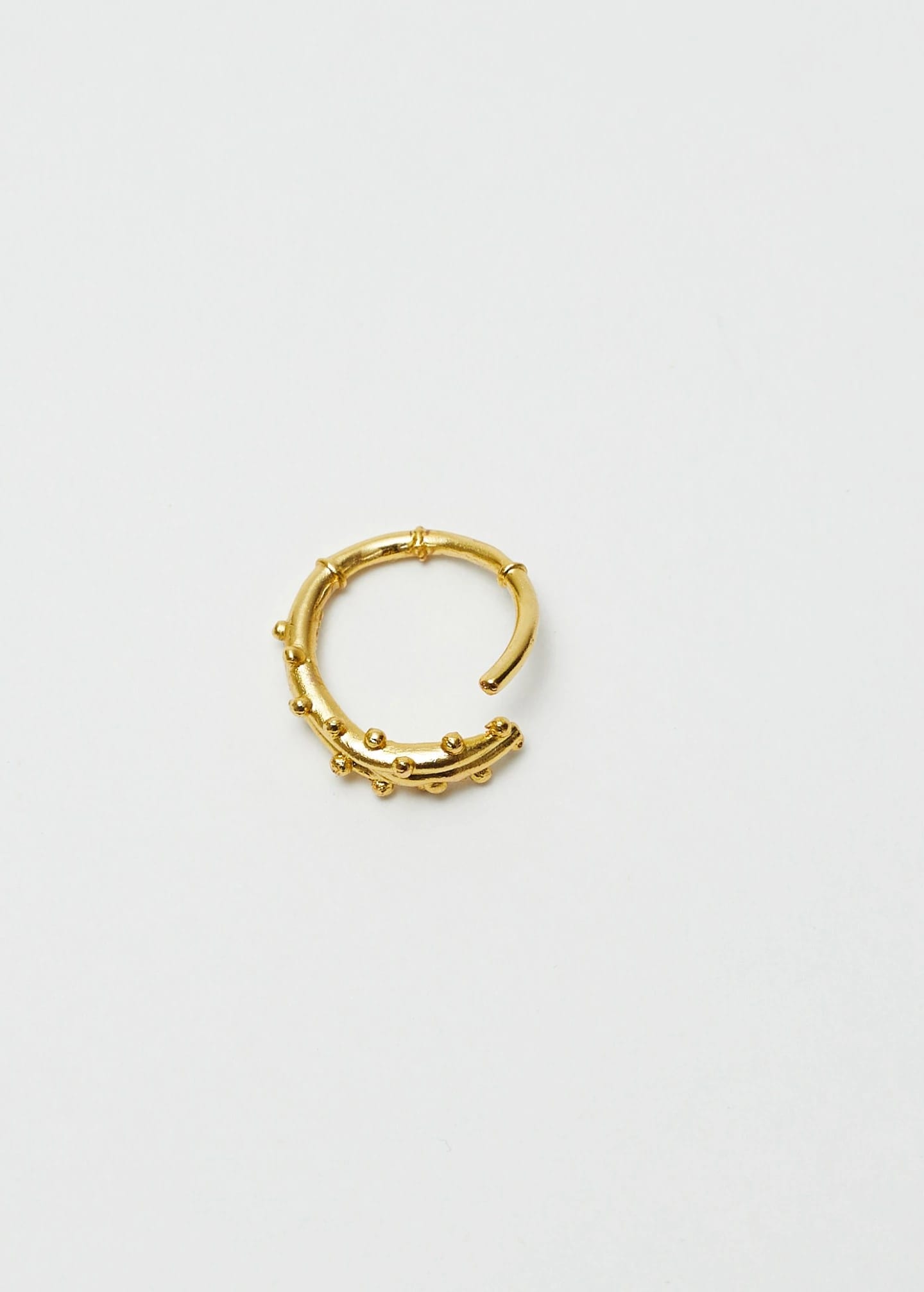 Anillo Earcuff Estambre Dorado - imagen 1