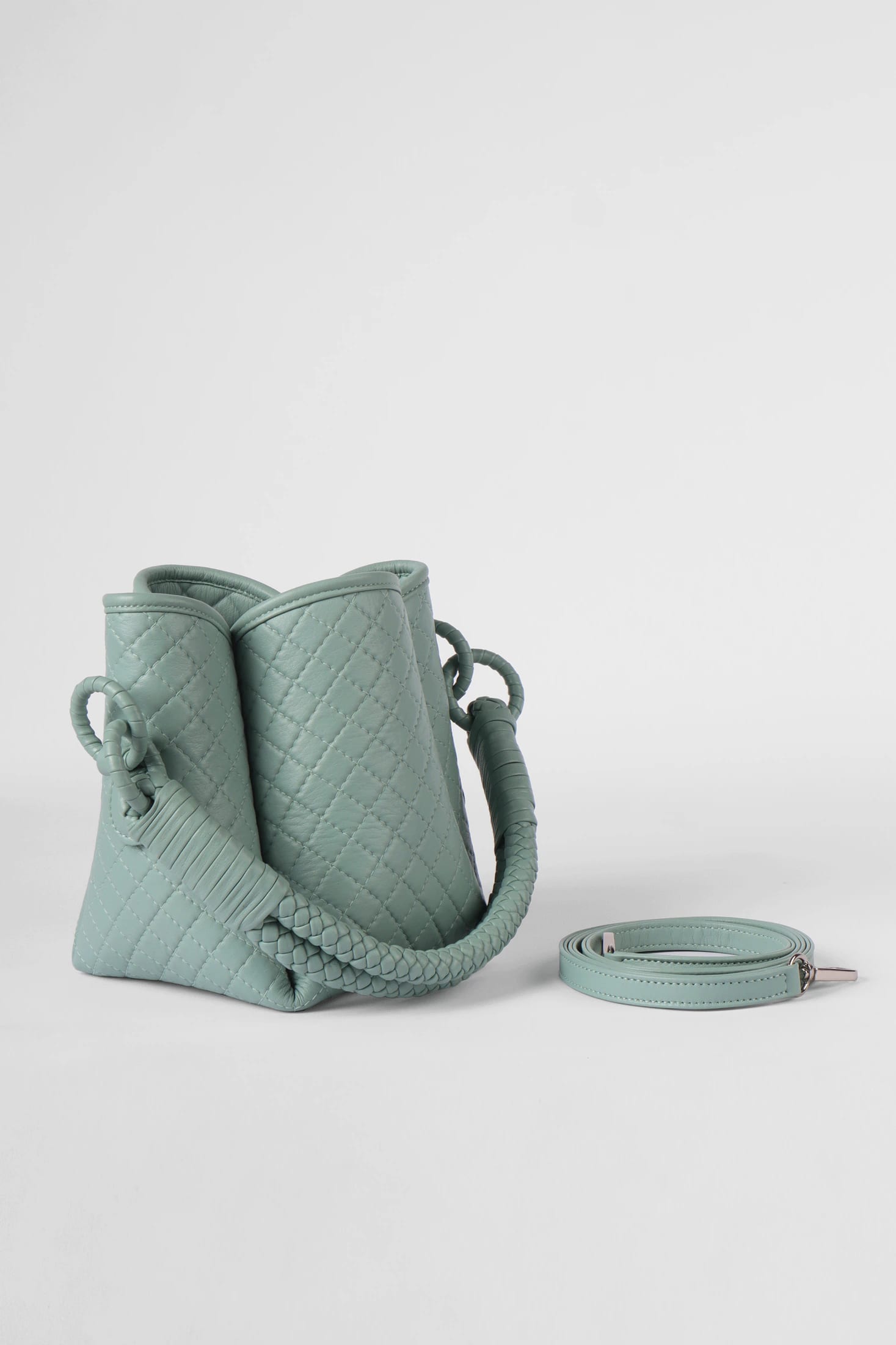 Tulip Mini Bucket Bag, Aqua - imagen 4
