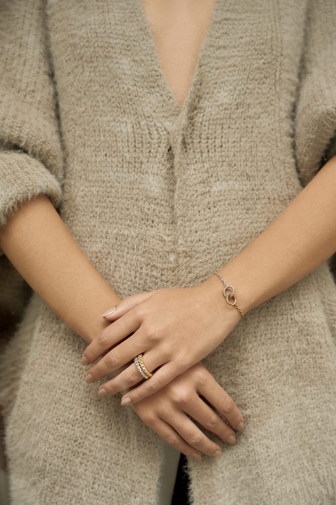ARAUCARIA KNOT BRACELET - imagen 2