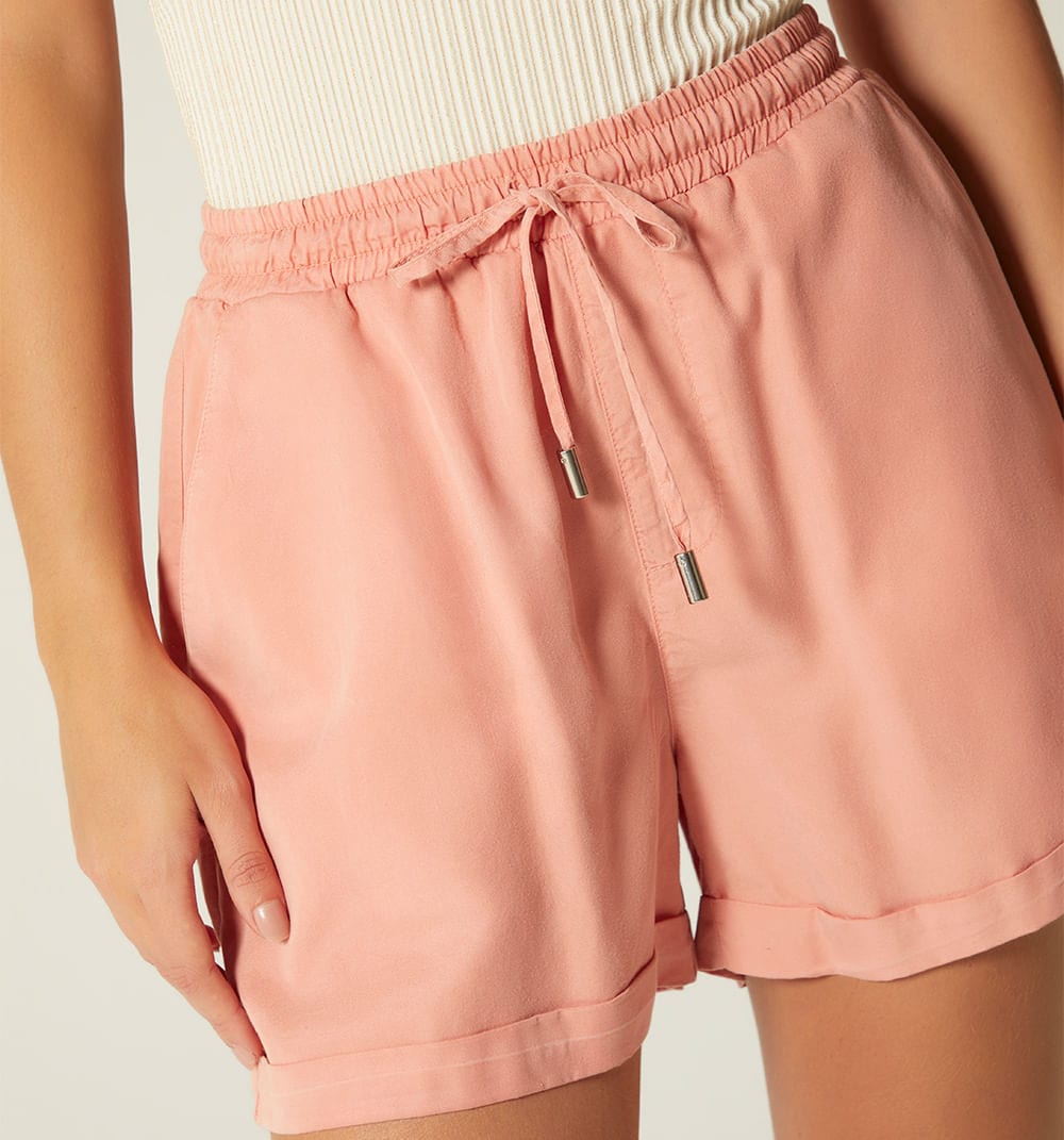 Short tiro alto con guardapolvo - imagen 3