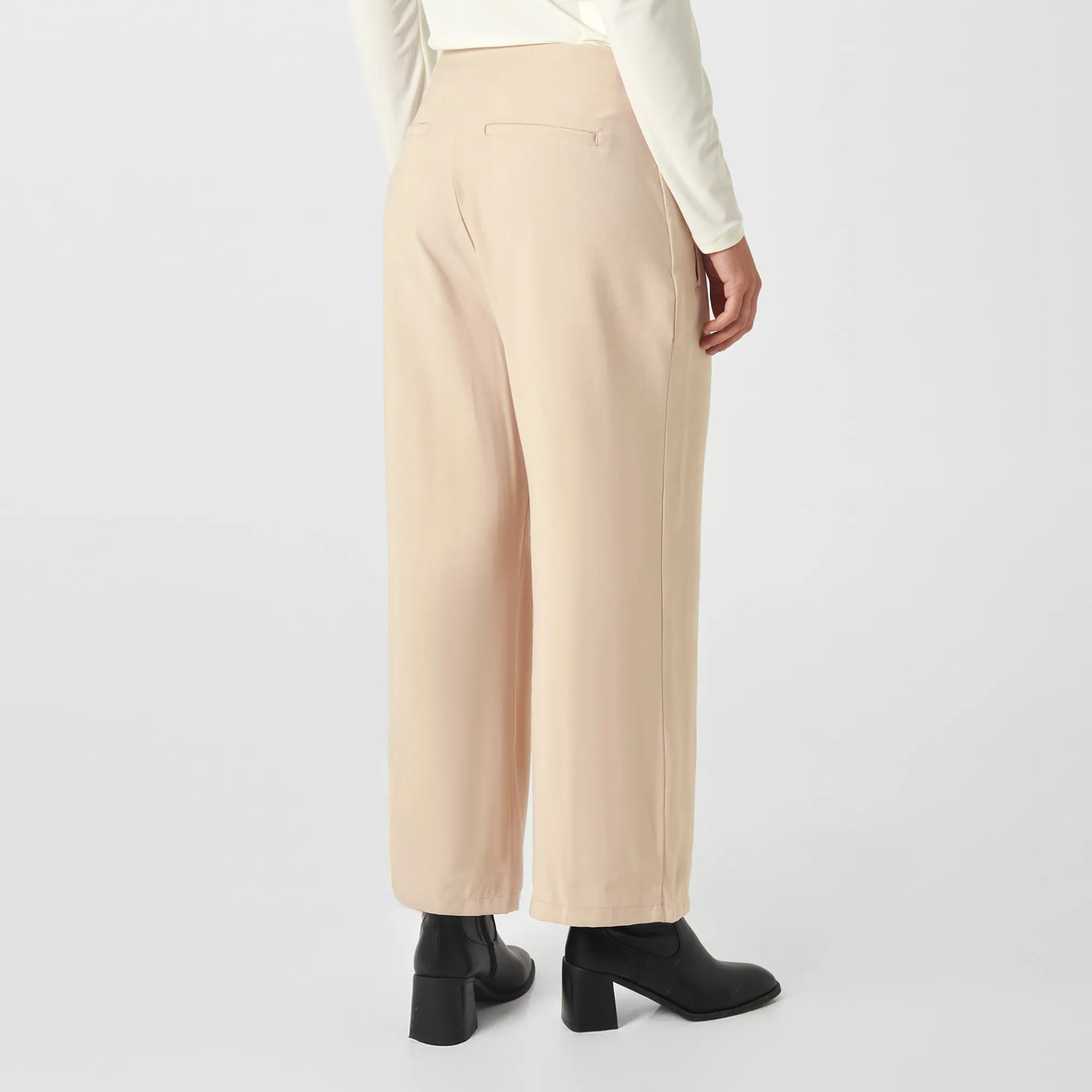 Pantalon Tiro Alto Bota Recto - imagen 2