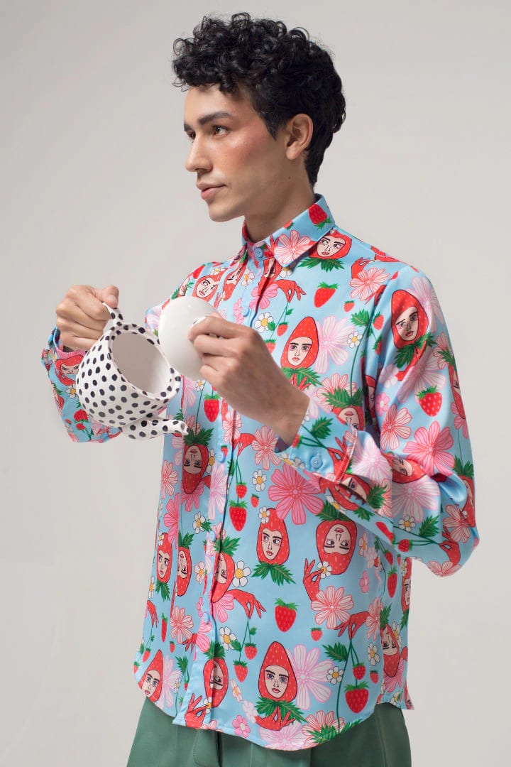 Camisa Manga Larga Unisex / Estampado Fresas con Crema - imagen 1