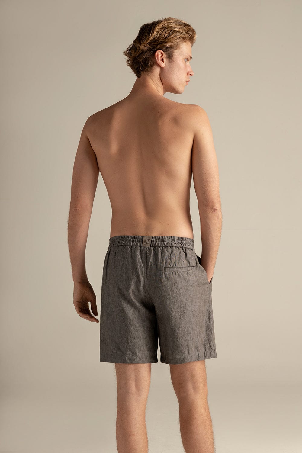 Short - imagen 6