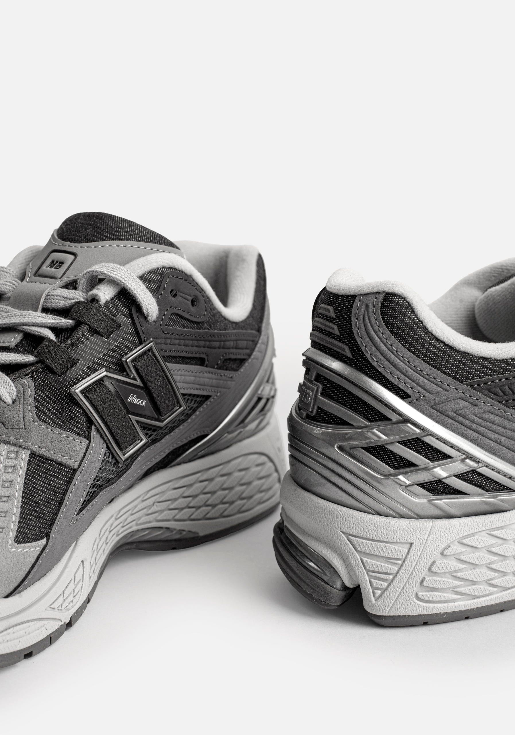 Zapatillas U NB Clasicas Spring 1906 Gris - Negro - imagen 4