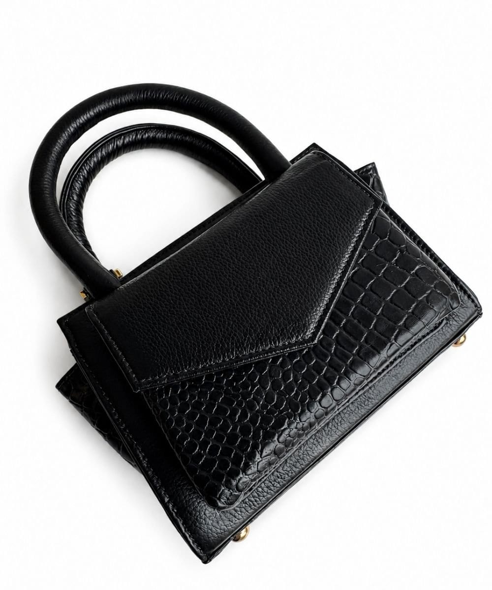 MiniBag Negro Texturas – Bolso en Cuero - imagen 3